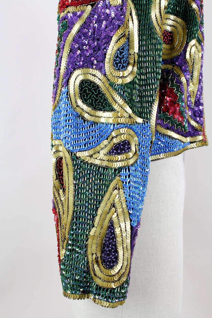 Paisley Design Mehrfarbige Abendjacke aus Seide mit Pailletten und Perlen:: 1990er Jahre 1