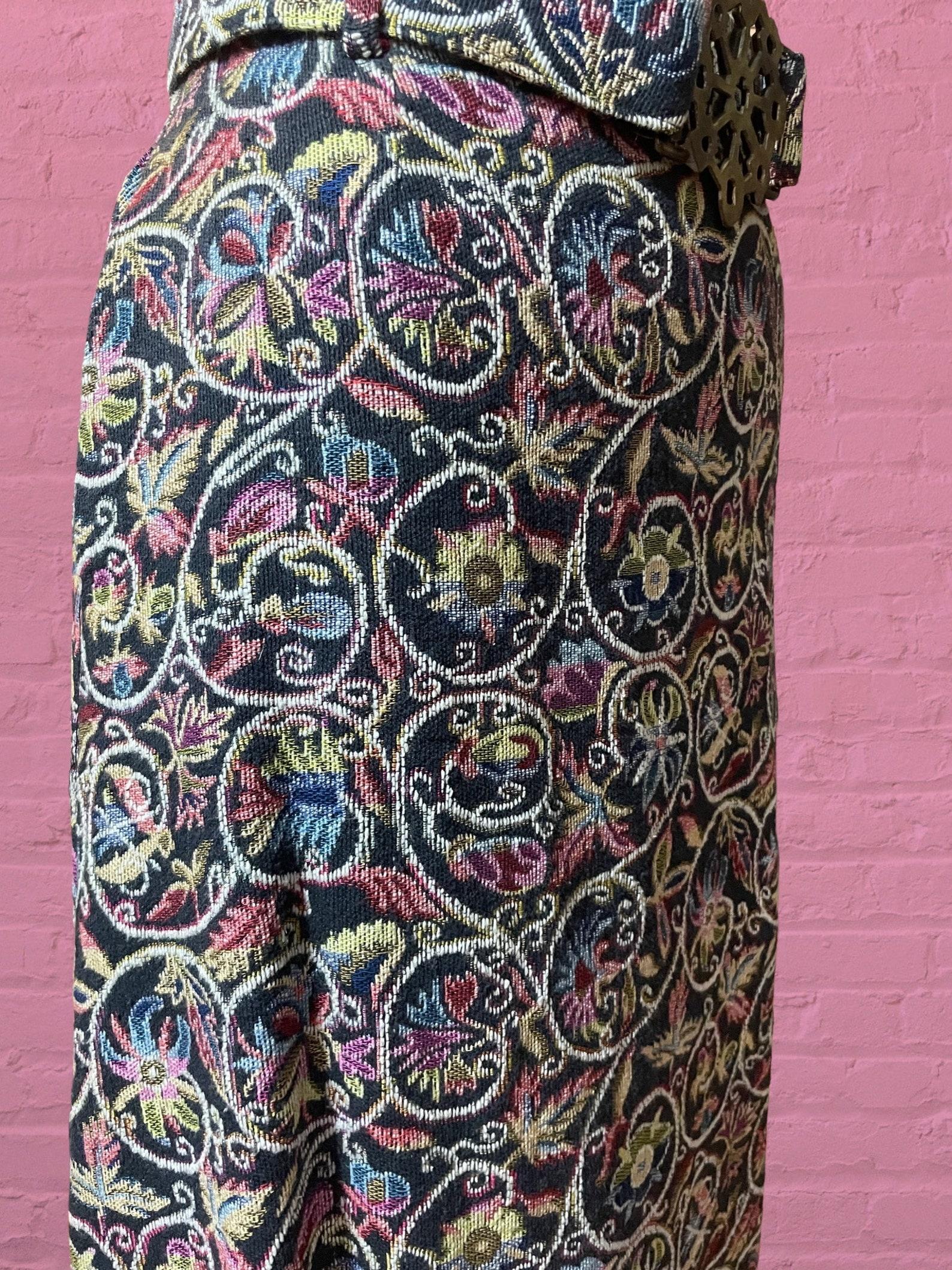 Paisley Floral Tapestry Maxi Skirt, Circa 1970s For Sale 2
