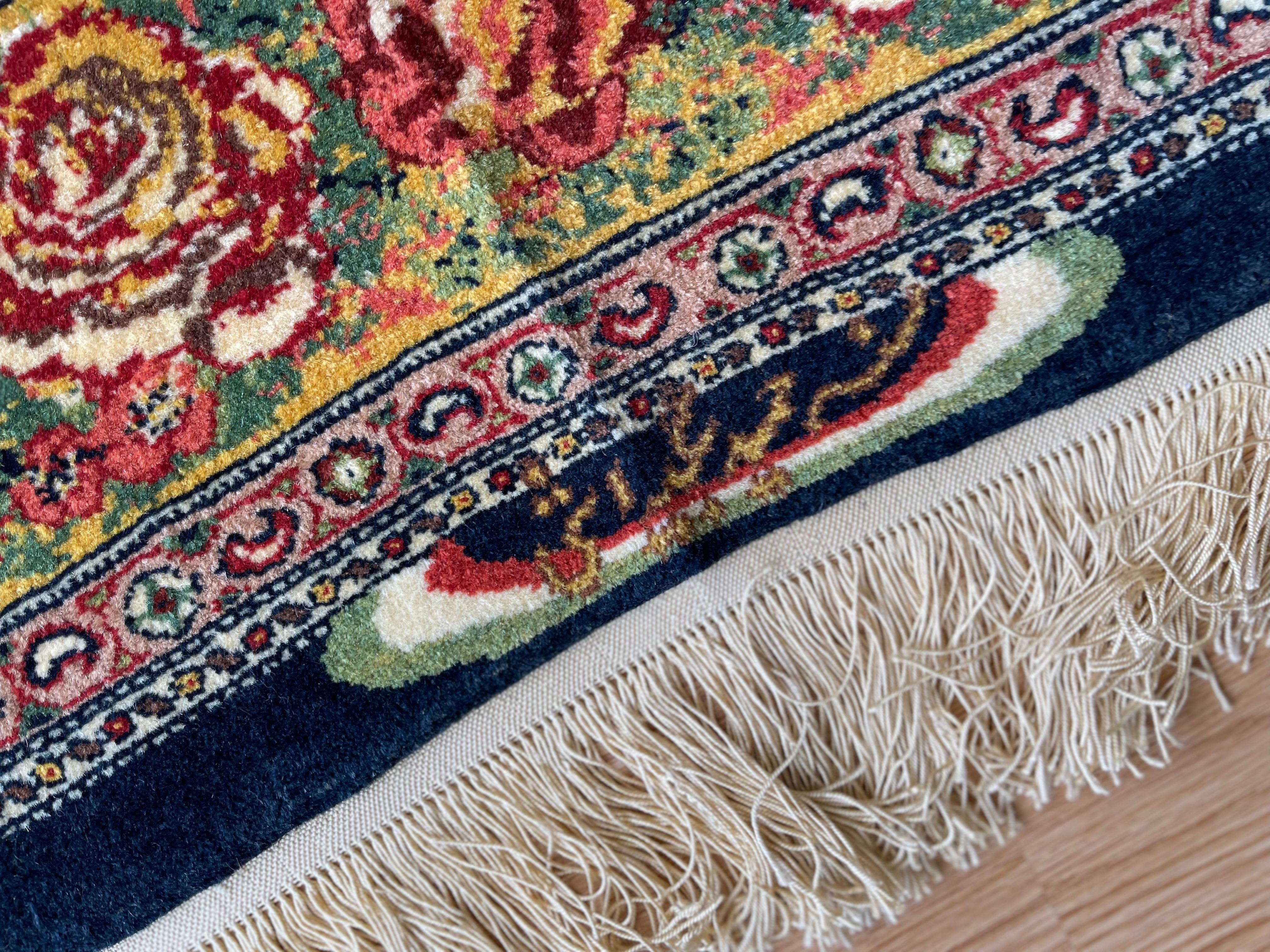 Paisley Marineblauer Teppich, handgefertigter Teppich aus Seide und Wolle  im Angebot 8