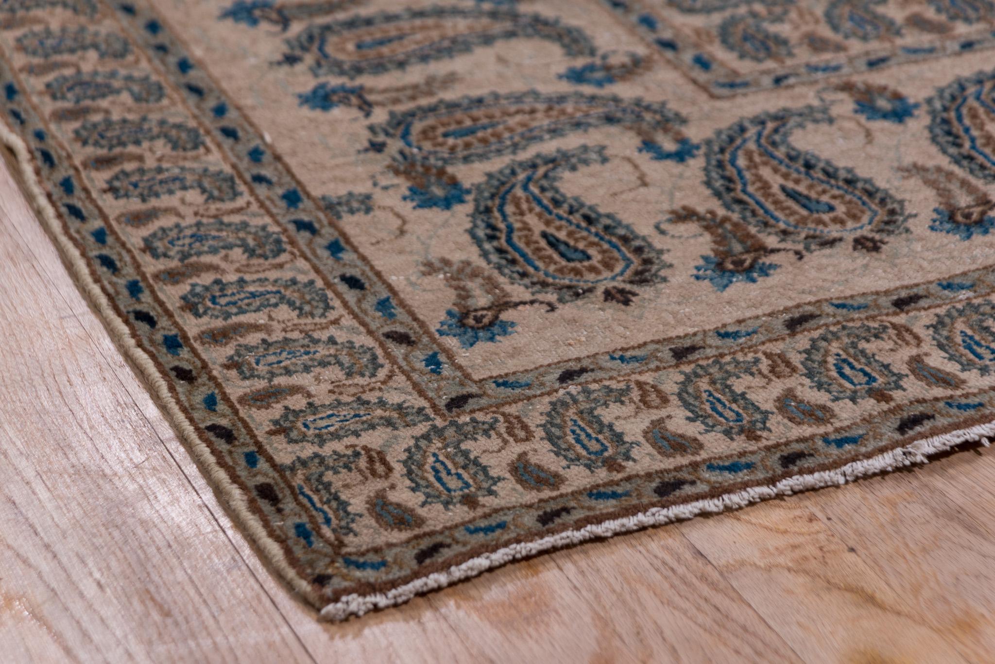 Paisley Oak and Cream Sivas In Excellent Condition For Sale In New York, NY