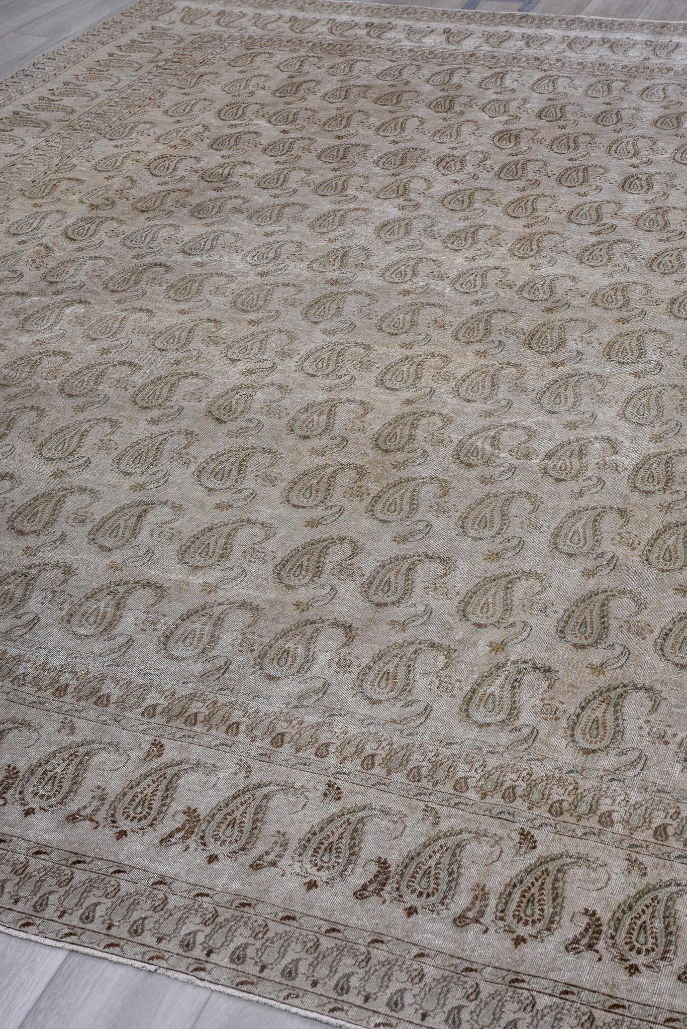Paisley Oak and Cream Sivas For Sale 3