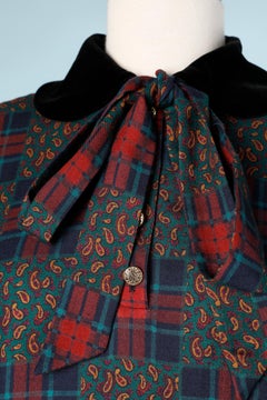 Paisley printed dress with black velvet collar Saint Laurent Rive Gauche