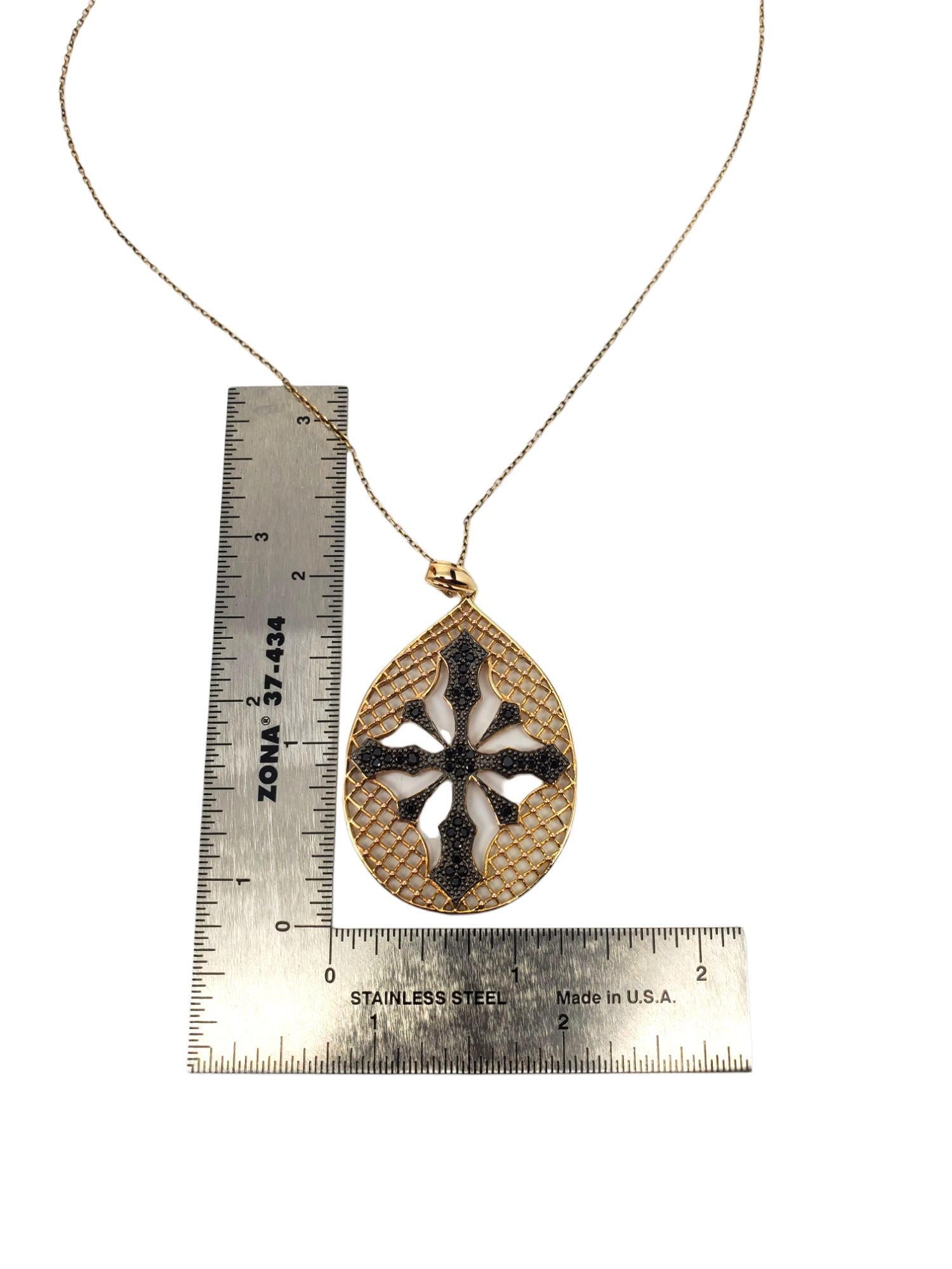 PAJ Sterling Silber Gold-Ton schwarzer Stein Kreuz Anhänger Halskette #21616 im Angebot 1