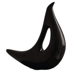Pajaros Paloma Bronze Finished Clay Sculpture by Sebastián Ángeles