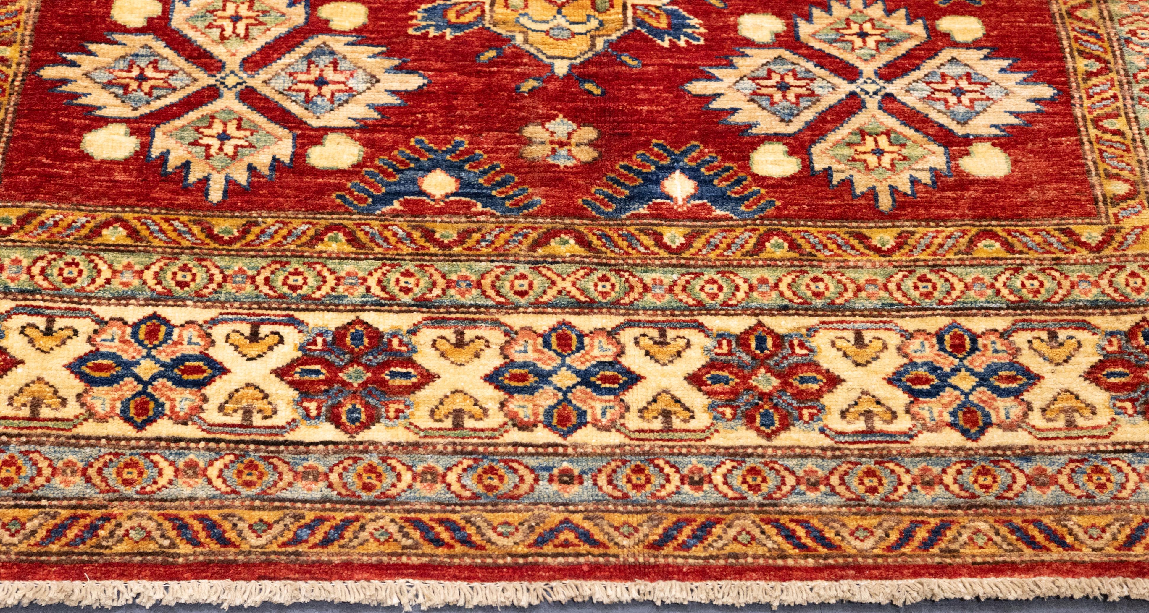 PAK Kazak Rug 4'11'' x 7'2'' In New Condition For Sale In New York, NY