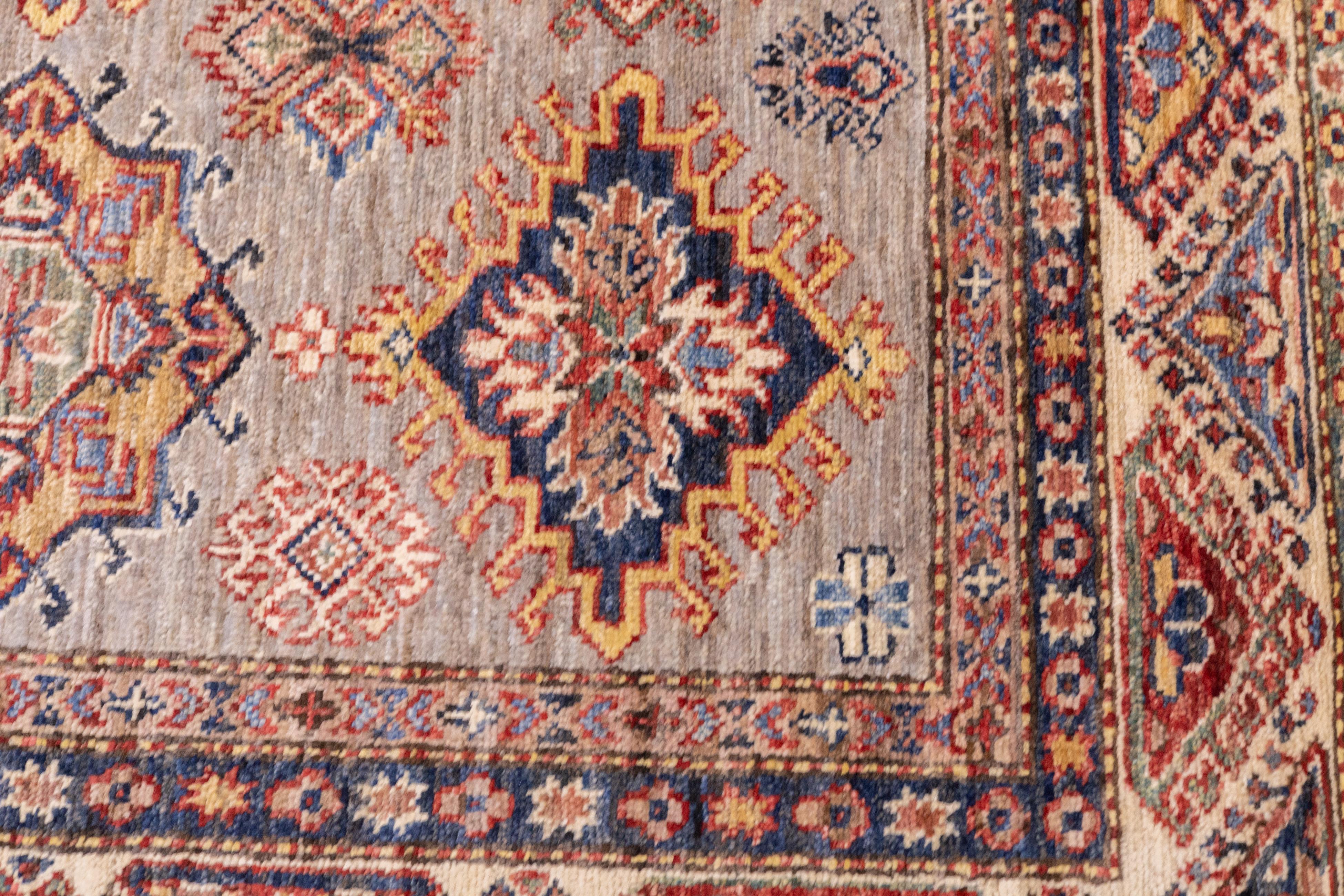 PAK Kazak-Teppich 5'1'' x 6'6'' (Wolle) im Angebot
