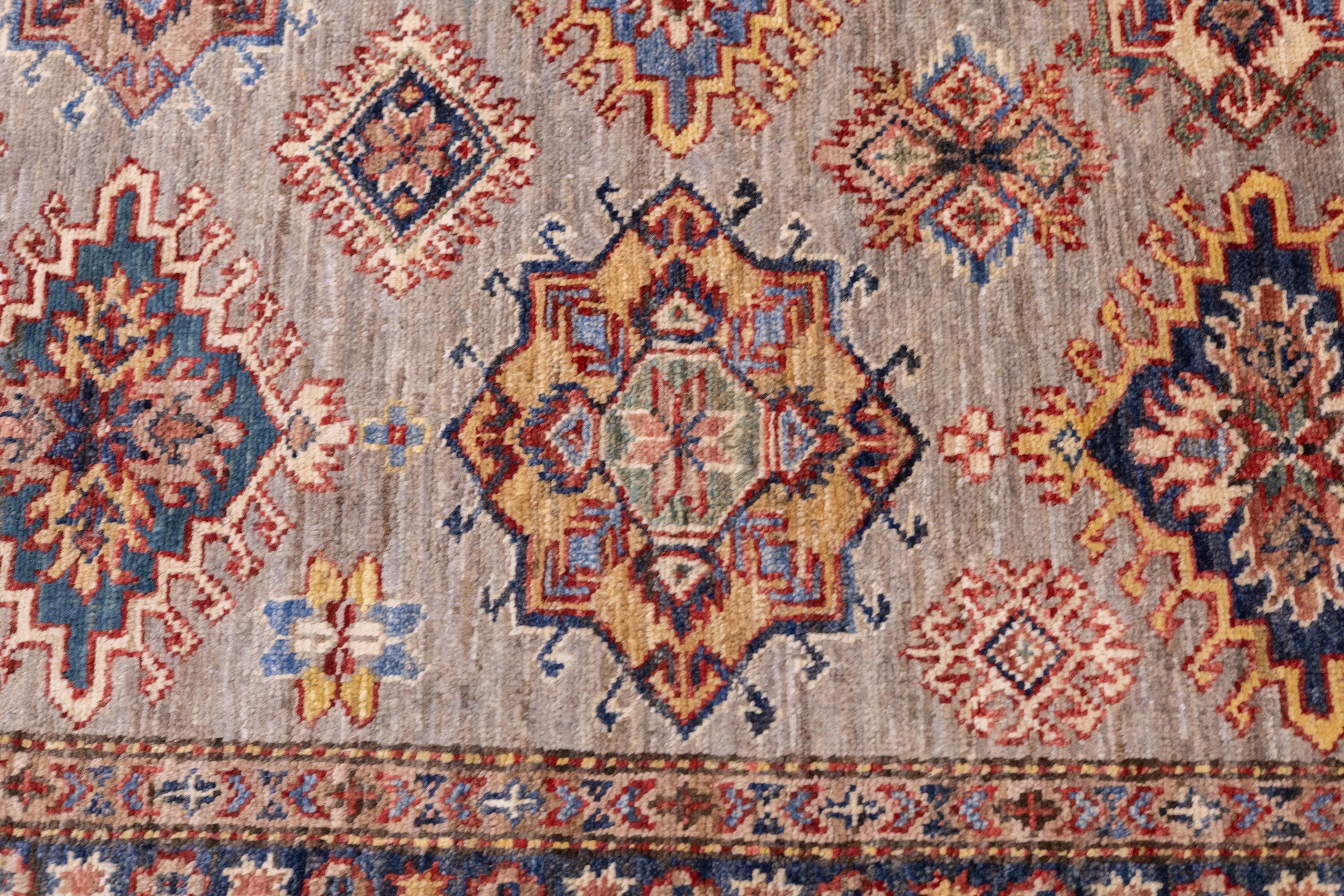 PAK Kazak-Teppich 5'1'' x 6'6'' im Angebot 1