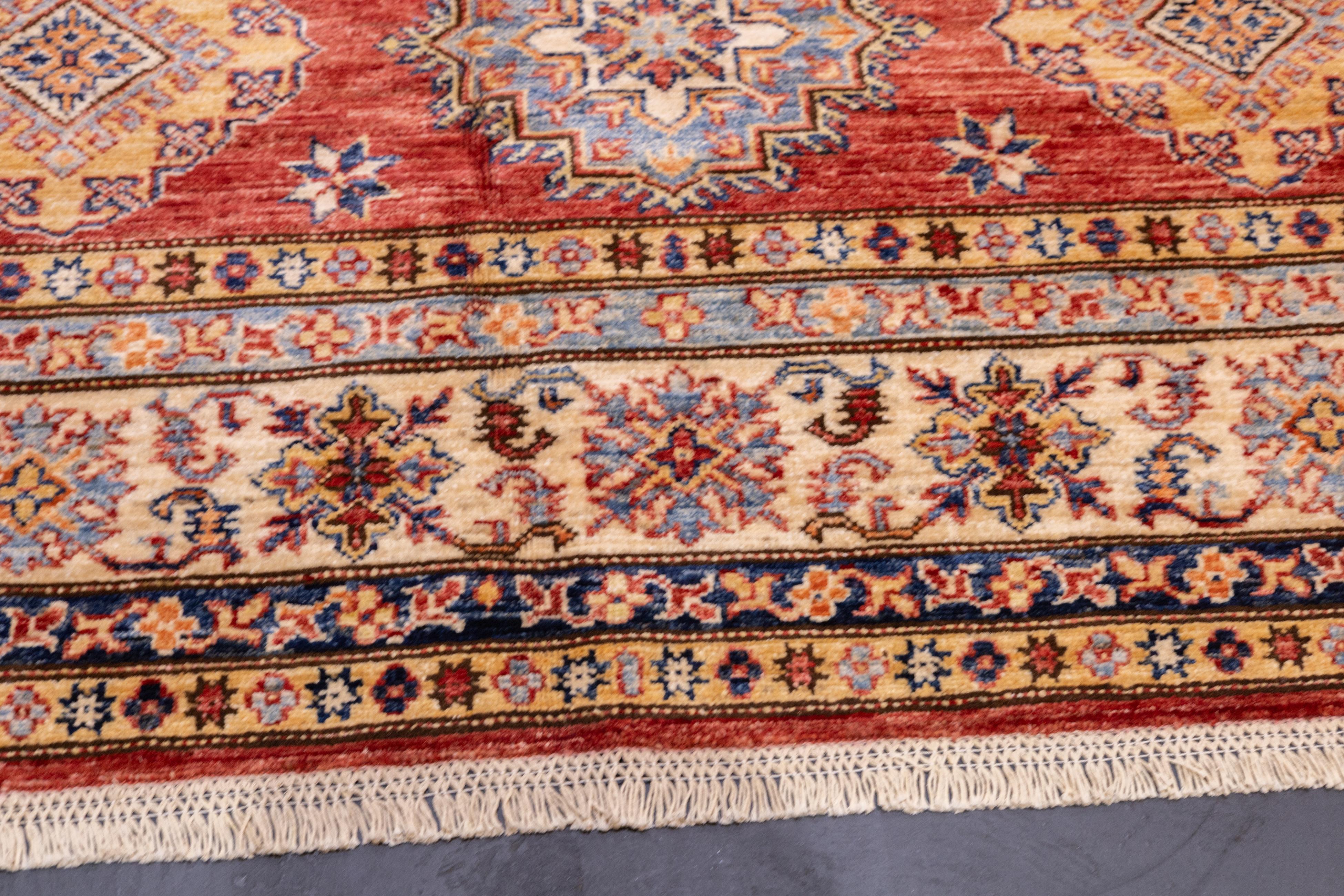 PAK Kazak Rug 5'10'' x 7'7'' In New Condition For Sale In New York, NY