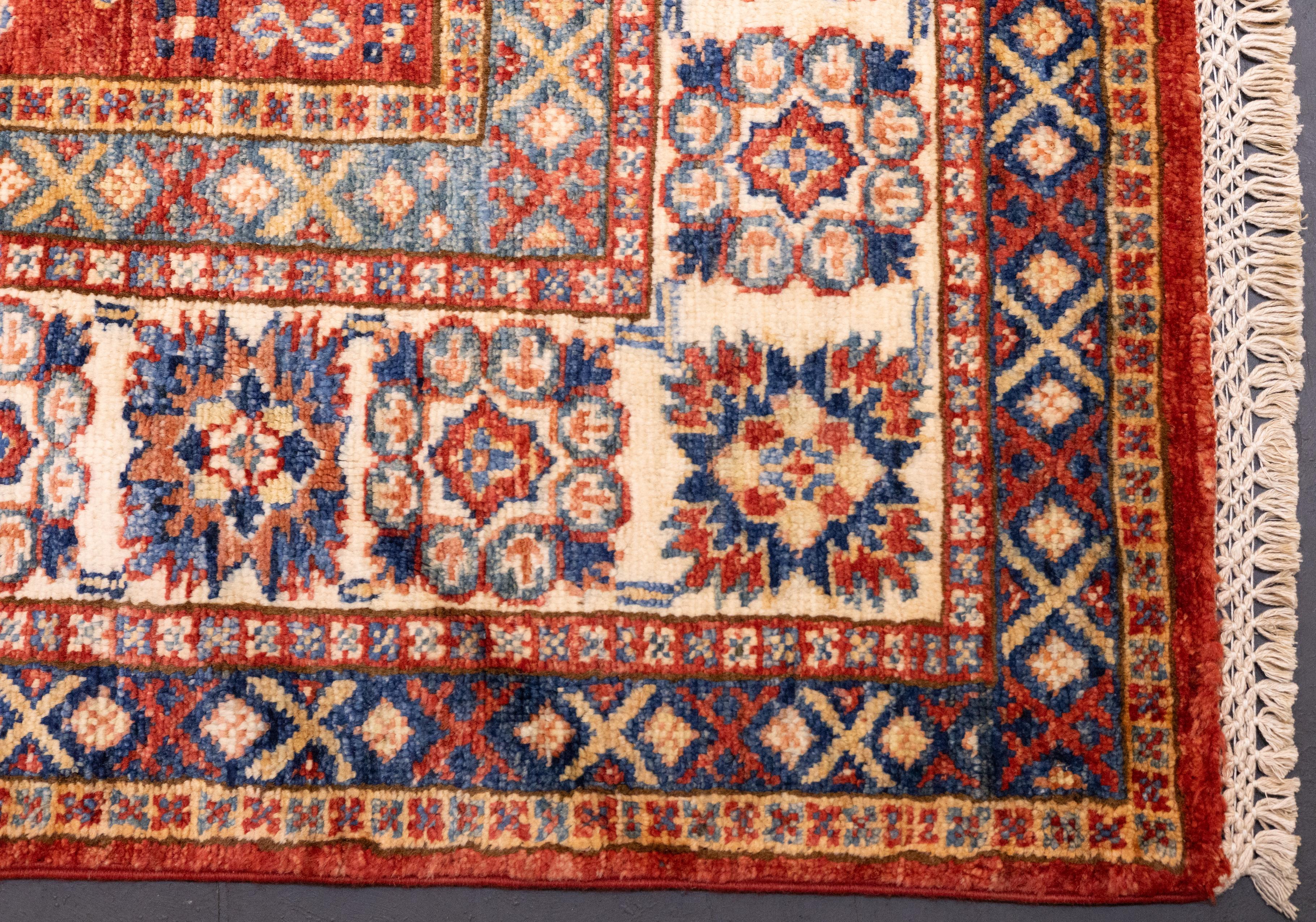 PAK Kazak-Teppich 5'11'' x 8'10'' (21. Jahrhundert und zeitgenössisch) im Angebot