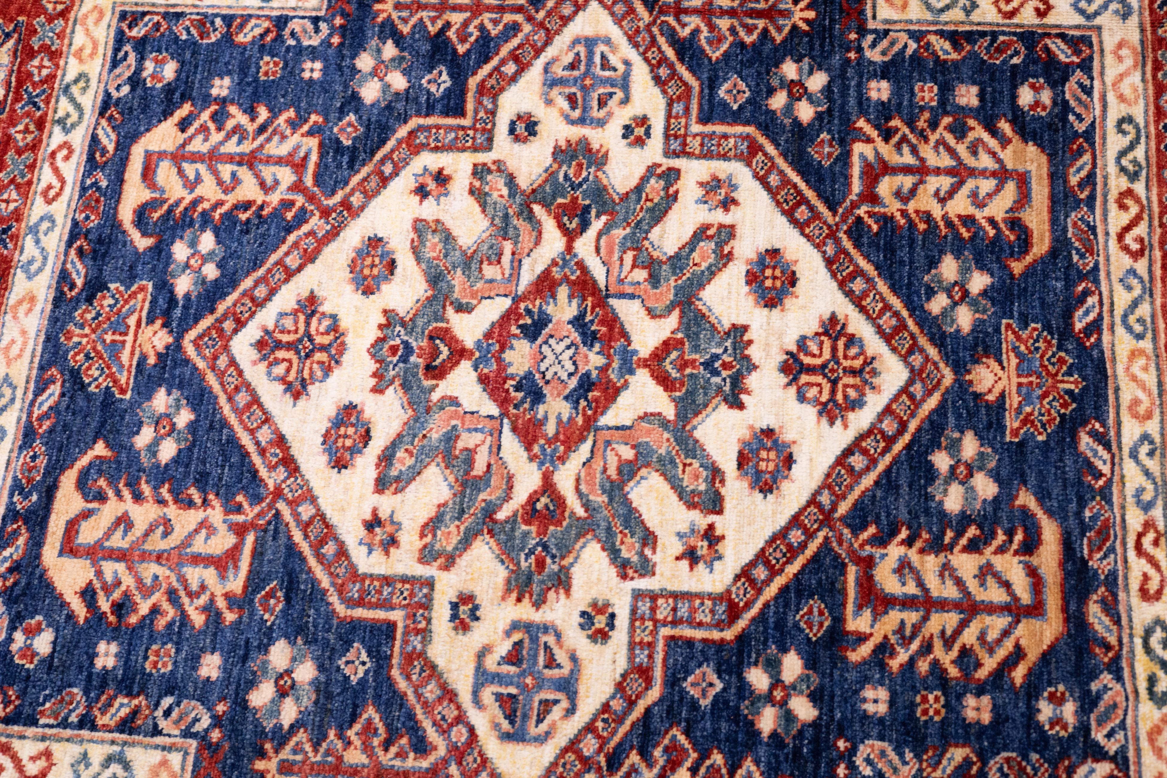 PAK Kazak-Teppich 5'11'' x 8'10'' im Angebot 2