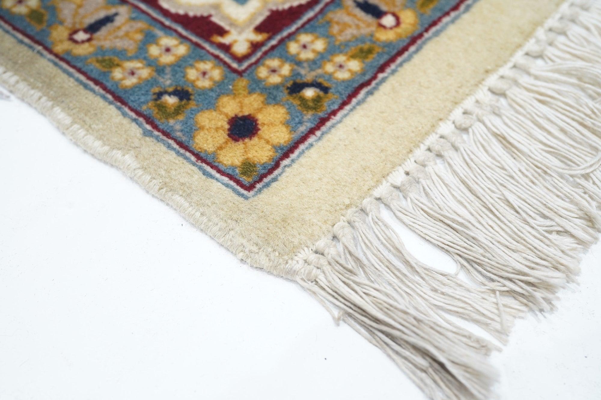 Tapis persan Pak 4'7'' x 7'4'' Neuf - En vente à New York, NY