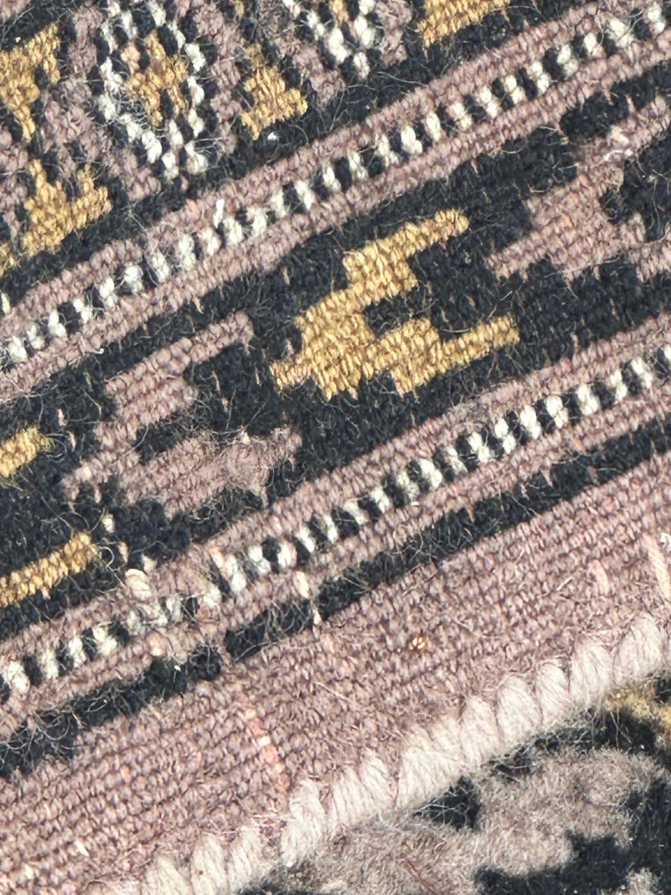 Bobyrug’s pretty small vintage Pakistani rug For Sale 8