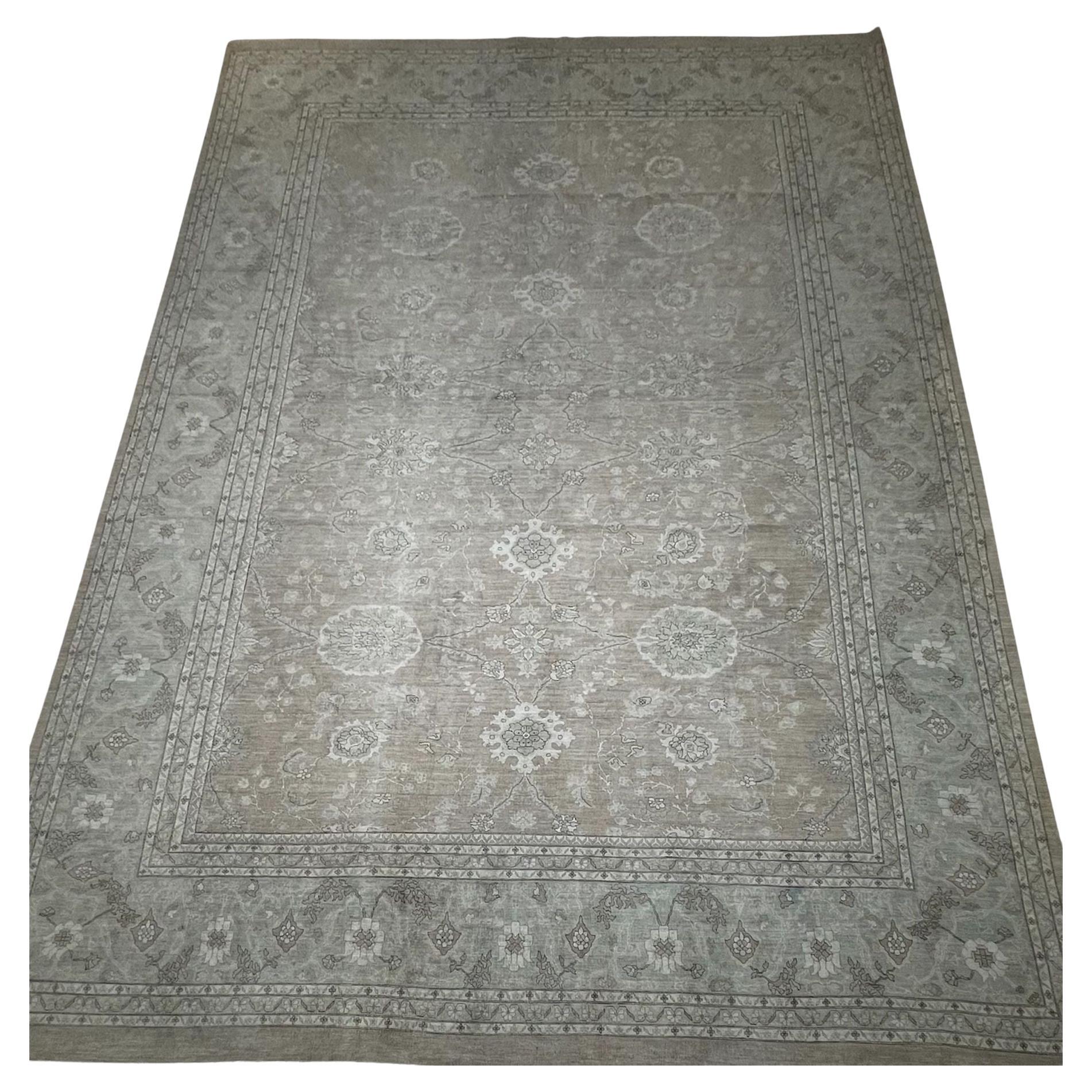 Pakistani Persian‑Style Sultanabad (Ziegler) Rug Hand‑Knotted Wool. Late 20th C. For Sale
