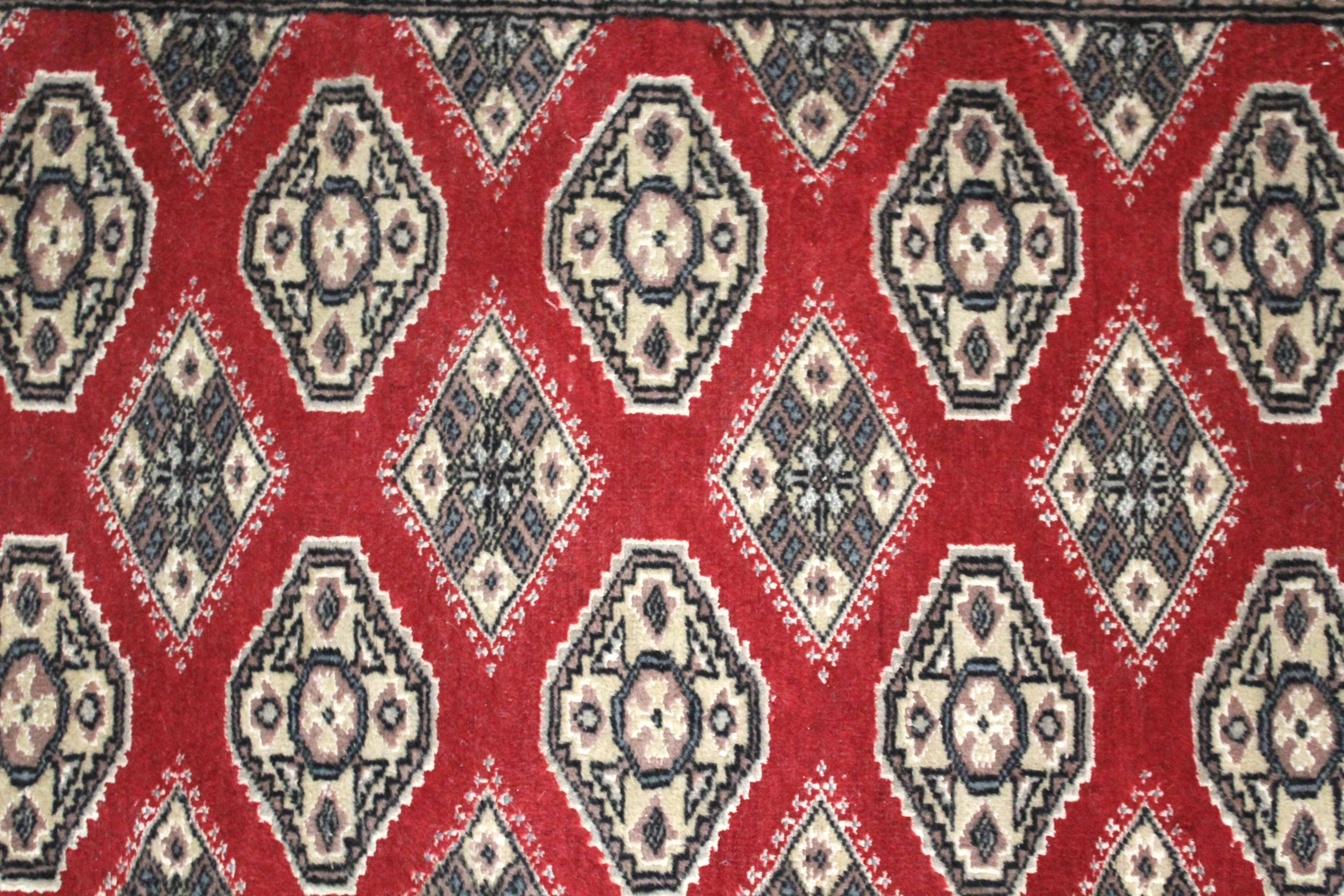 Hand-Woven Pakistani Style Woven Rug 61