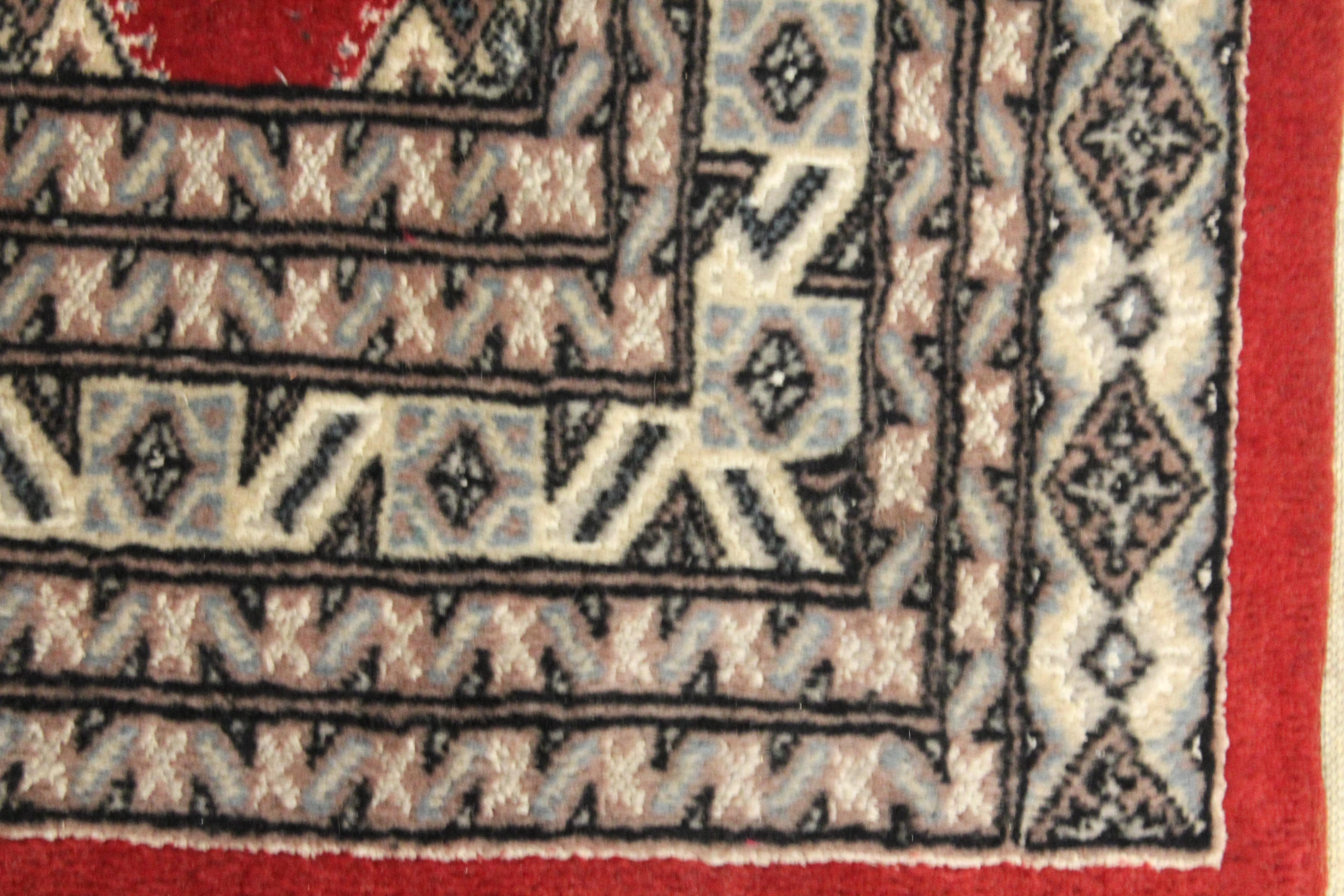 Pakistani Style Woven Rug 61