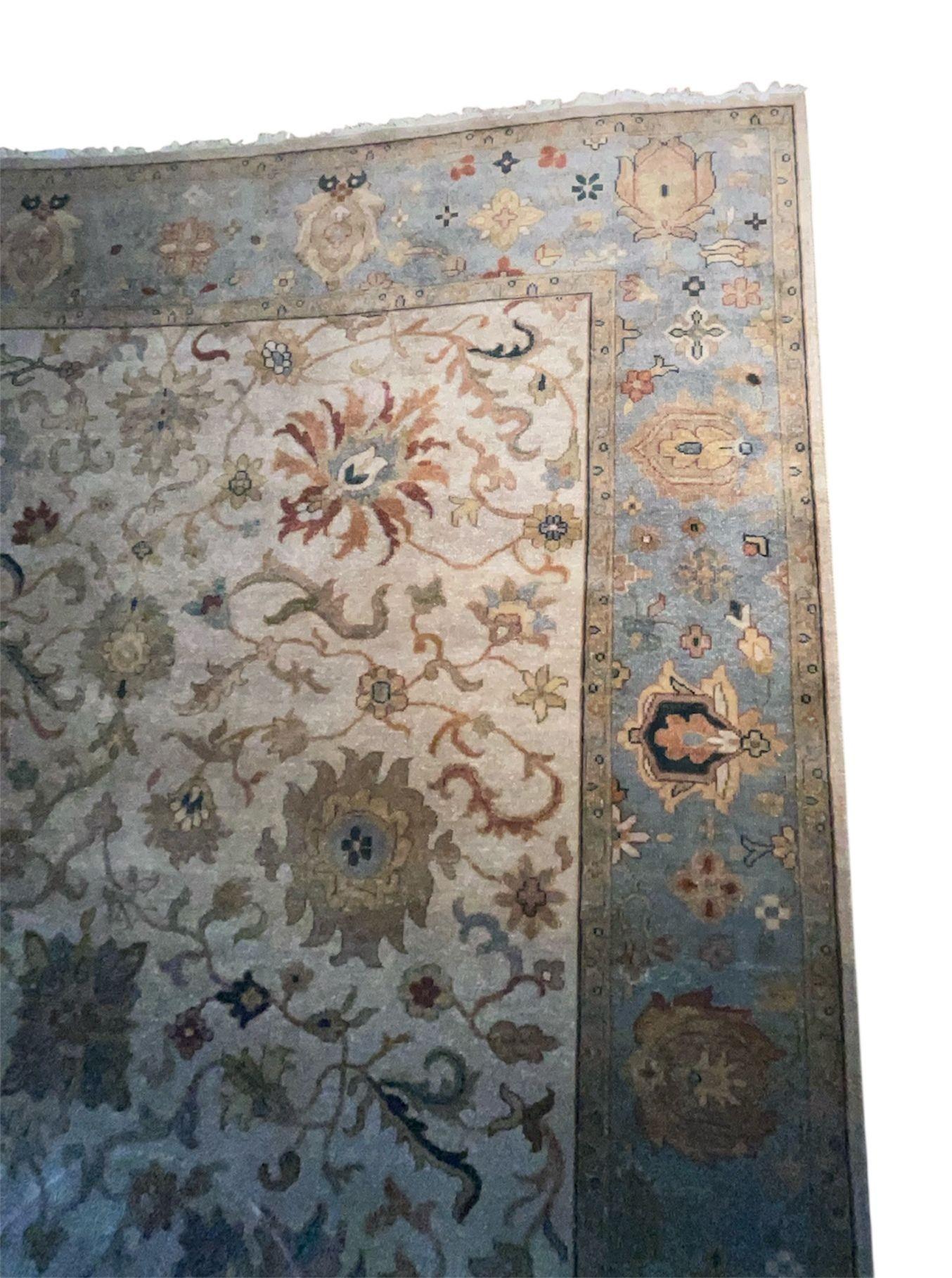 Pakistano Tappeto pakistano Sultanabad (Ziegler) - Avorio e blu Lana annodata a mano. Fine del XX secolo in vendita