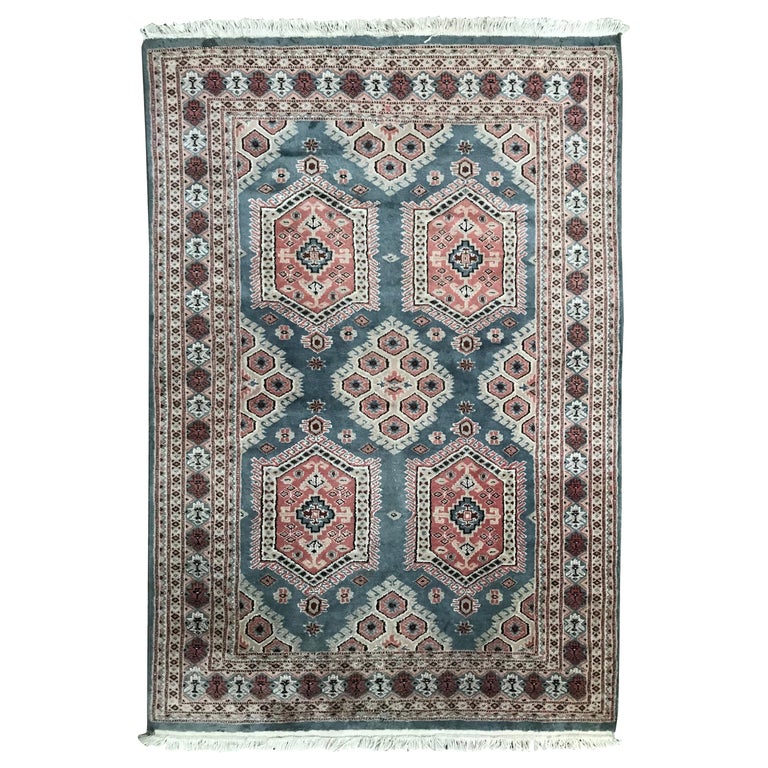 Pakistani Vintage Rug For Sale at 1stDibs