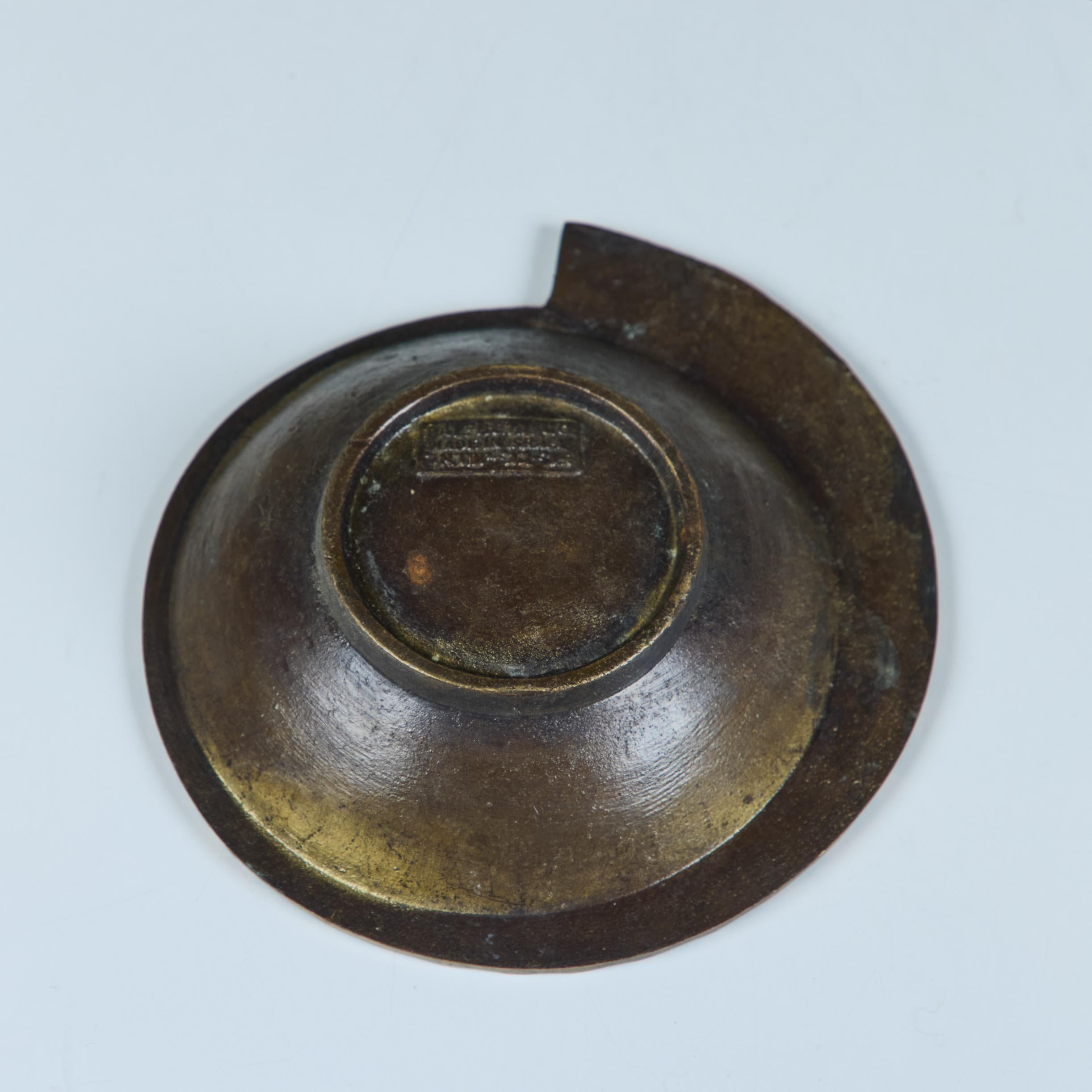 Pal-Bell Ashtray in Cast Bronze by Maurice Ascalon For Sale 8