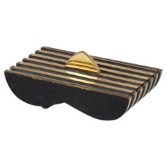 Boîte en bronze coulé Pal-Bell avec couvercle