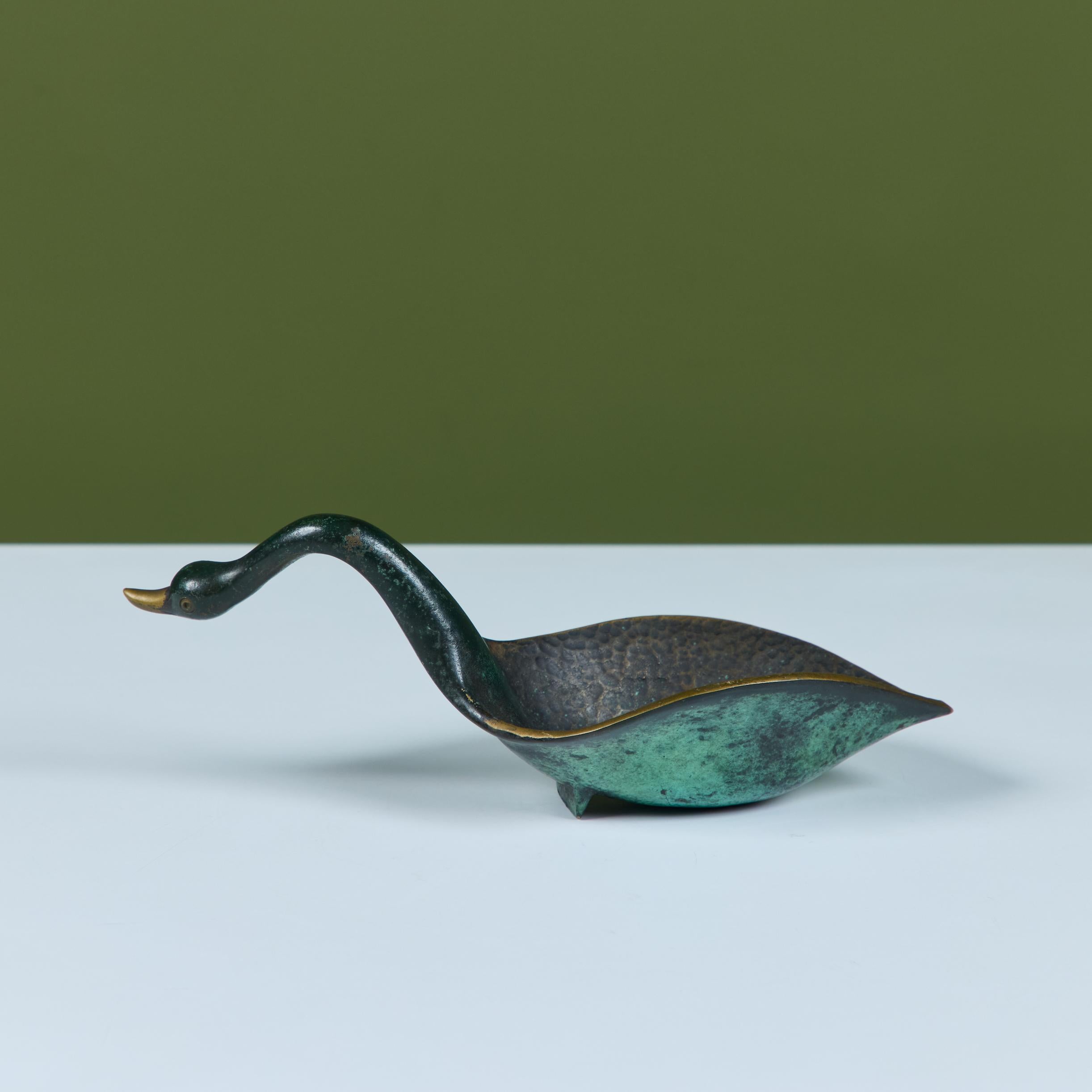 Bol de cisne fundido Pal-Bell en Bueno estado para la venta en Los Angeles, CA