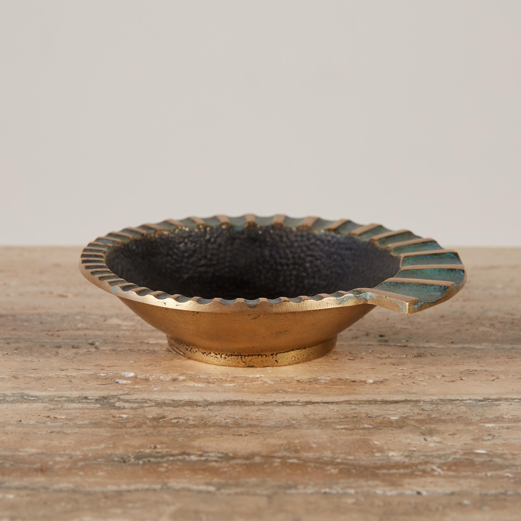20th Century Pal-Bell Nautilus Ashtray in Cast Bronze by Maurice Ascalon