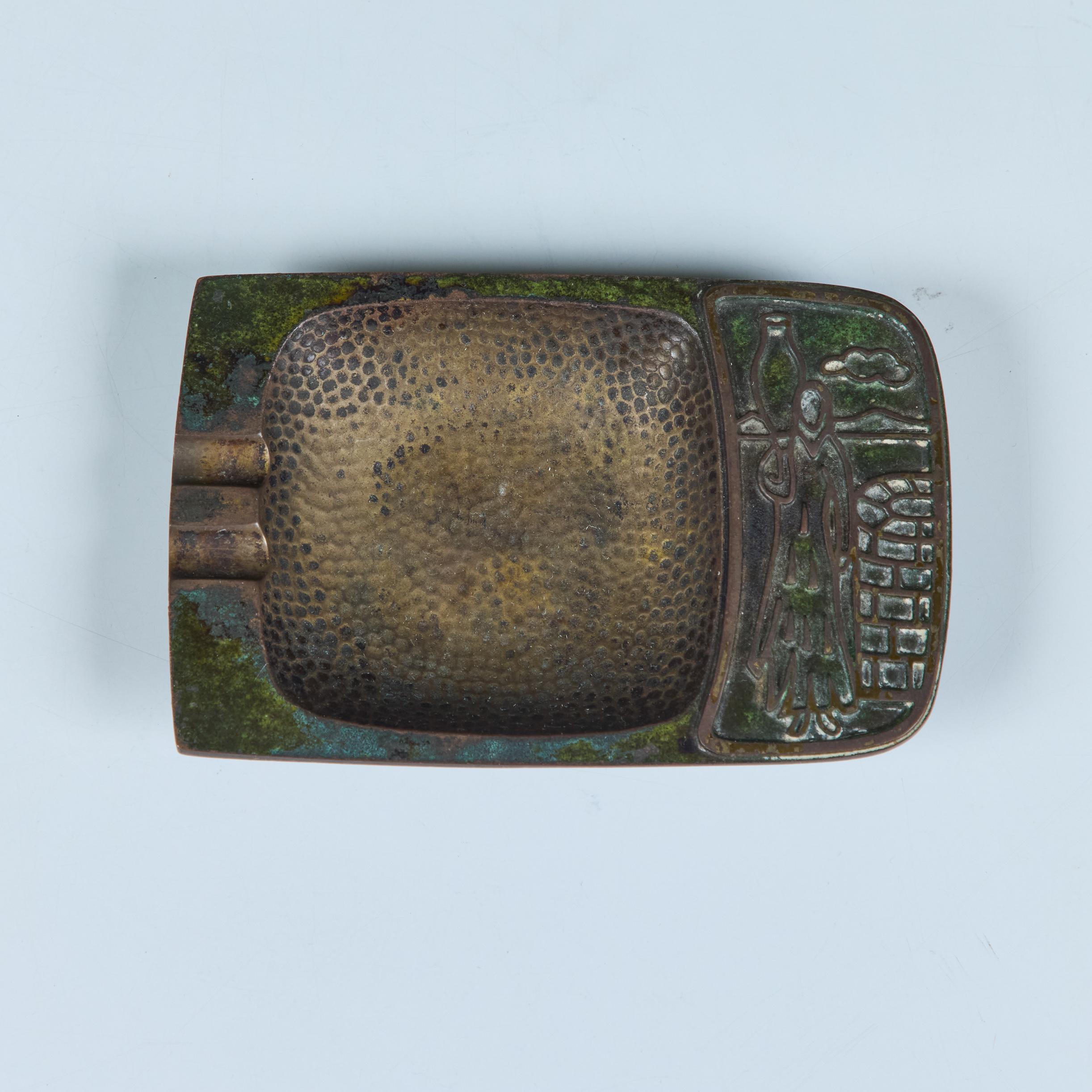 Pal-Bell Rectangular Cast Bronze Ashtray In Good Condition For Sale In Los Angeles, CA
