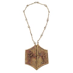 Pal Kepenyes, collier médaillon brutaliste en laiton