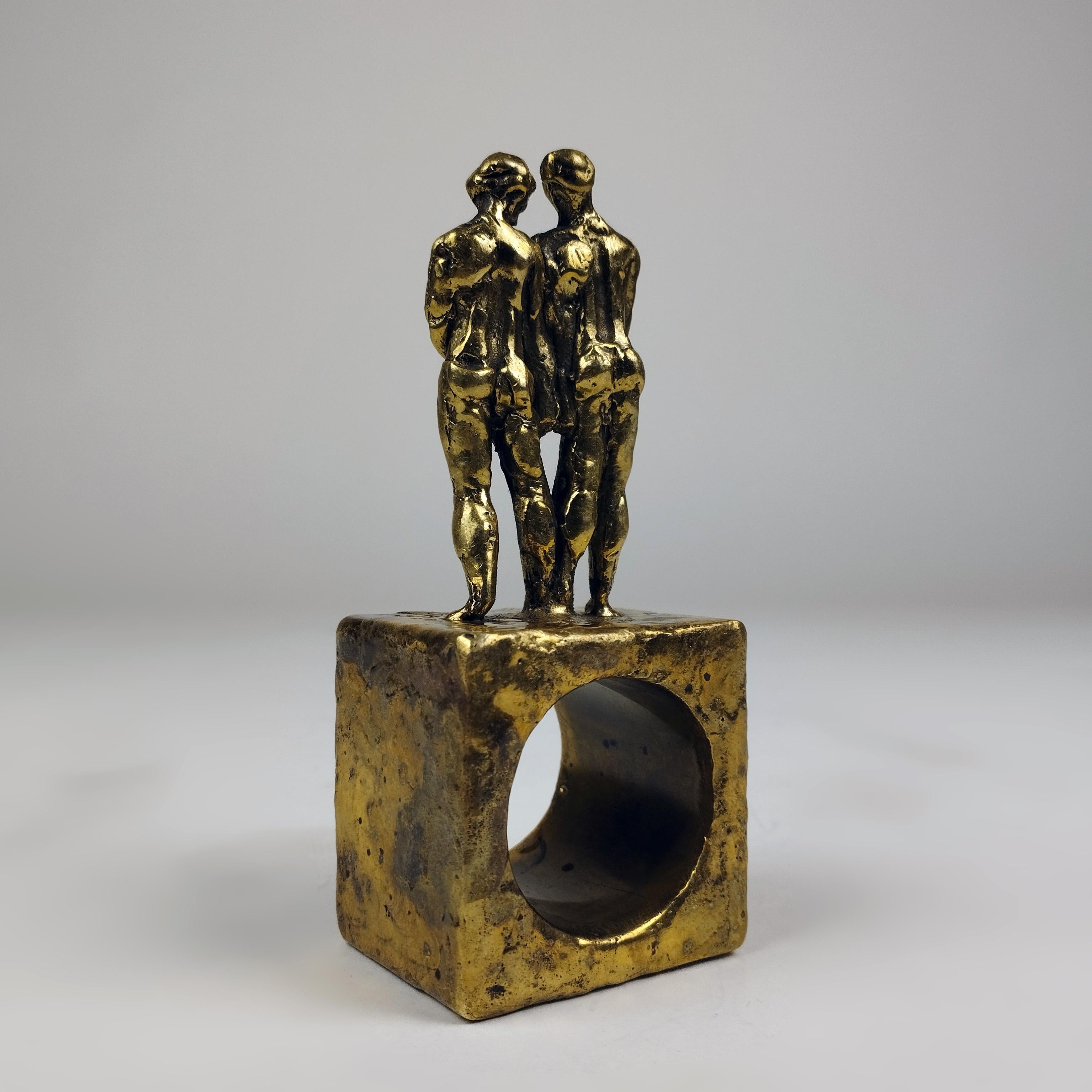 Pal Kepenyes Couple Holding Hands Bronze Sculpture In Good Condition For Sale In Mexico City, MX