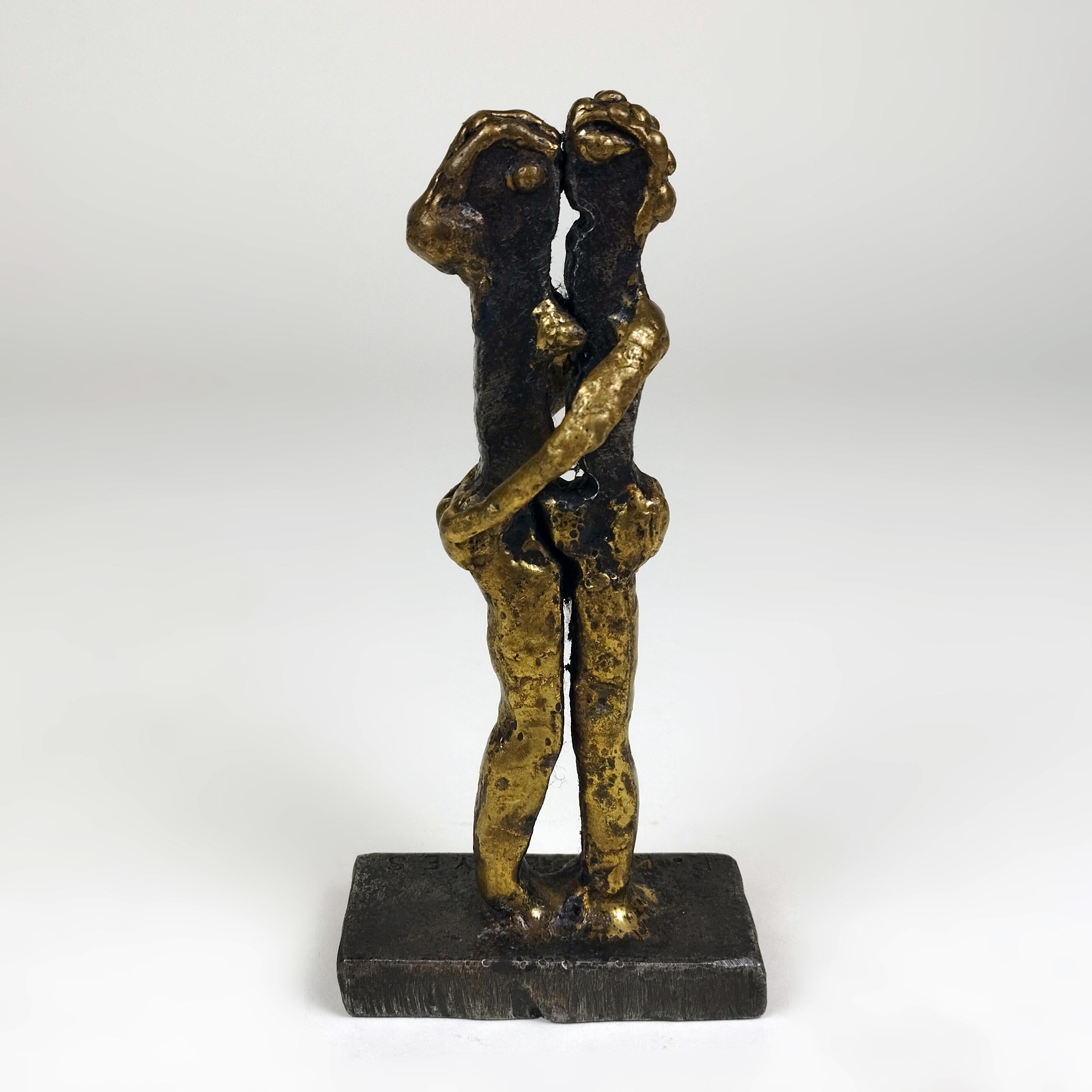 A Brutalist steel sculpture with melted bronze depicting a couple kissing by Hungarian-born Mexican sculpture Pal Kepenyes. The sculpture is signed on base.

A sculptor from Hungary who was nationalized Mexican, Pal Kepenyes (1926 - 2021) resided in