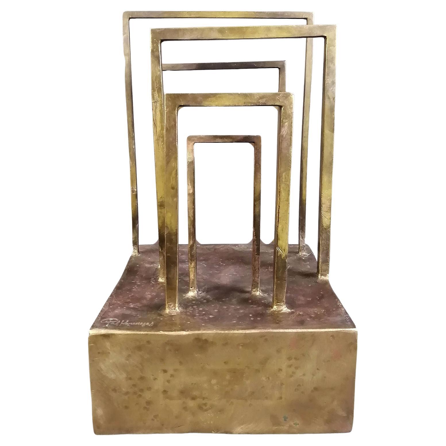 Pal Kepenyes Puertas Escultura Brutalista de Latón
