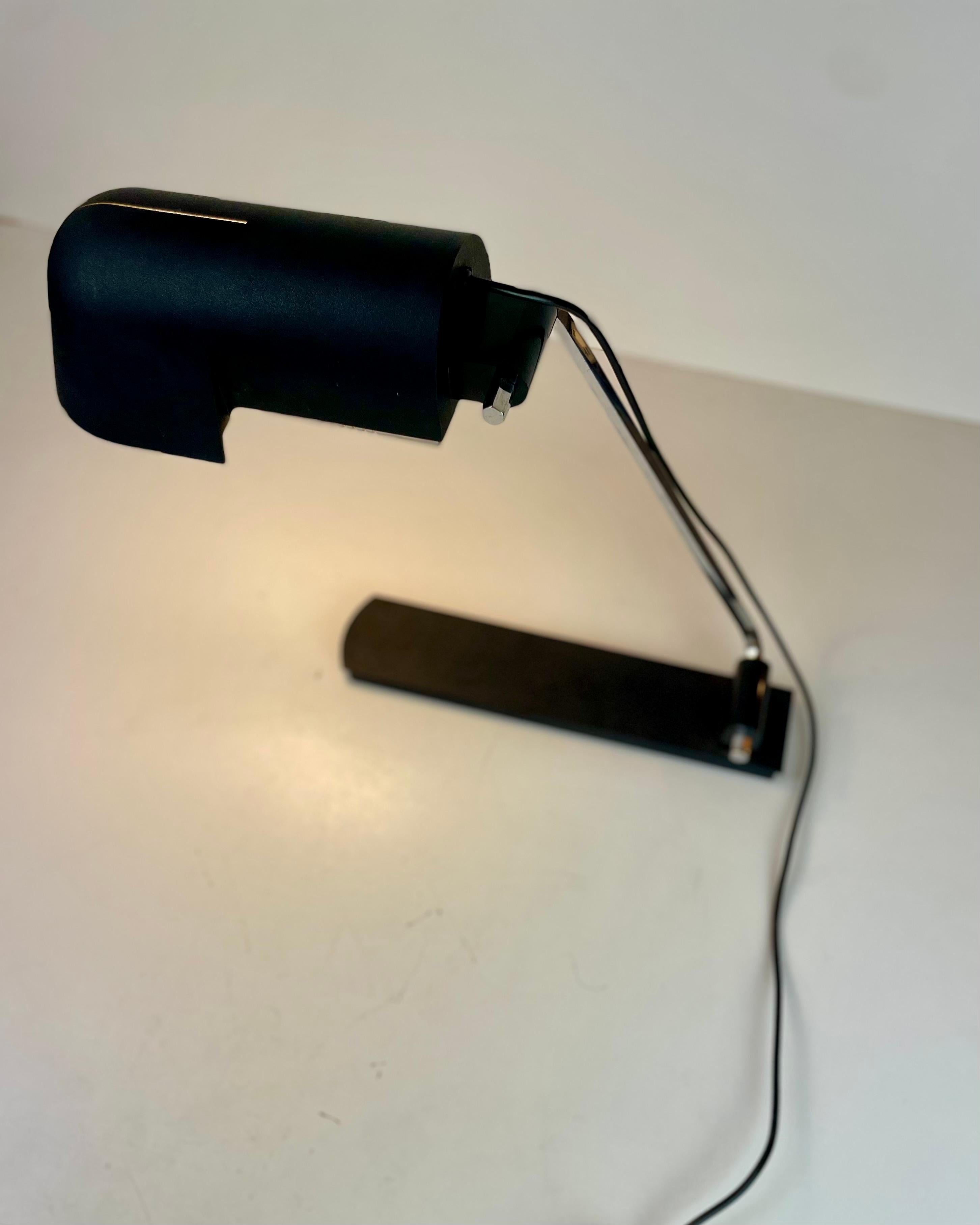 PALA-490, Desk Lamp by C. & D. Aroldi for Luci Illuminazione, 1970s For Sale 8
