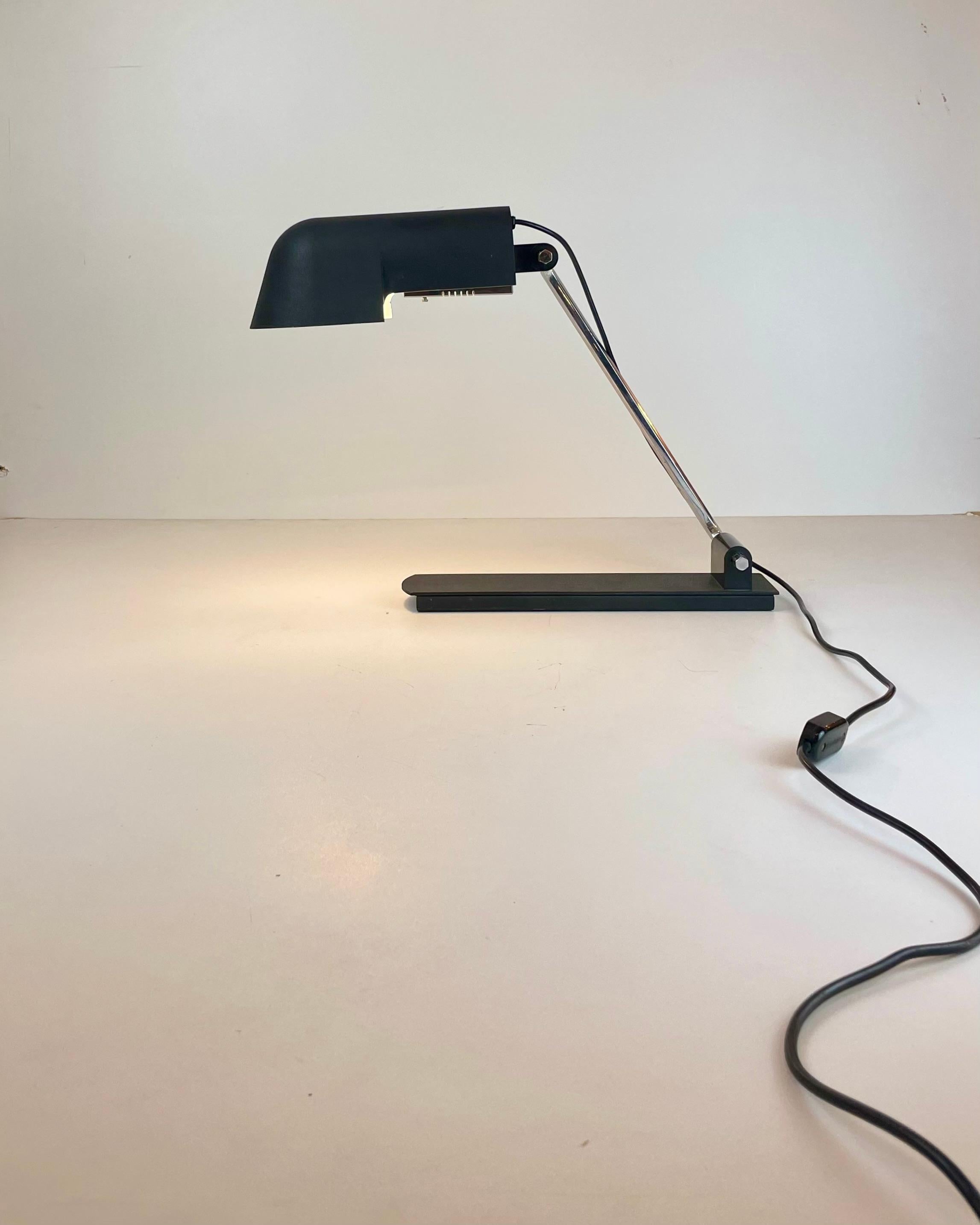 PALA-490, Desk Lamp by C. & D. Aroldi for Luci Illuminazione, 1970s For Sale 10