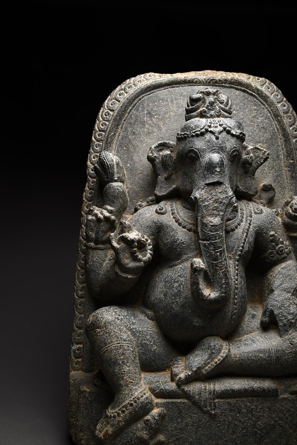 Pala Black Stone Steele di Ganesha In condizioni ottime in vendita a Los Angeles, CA