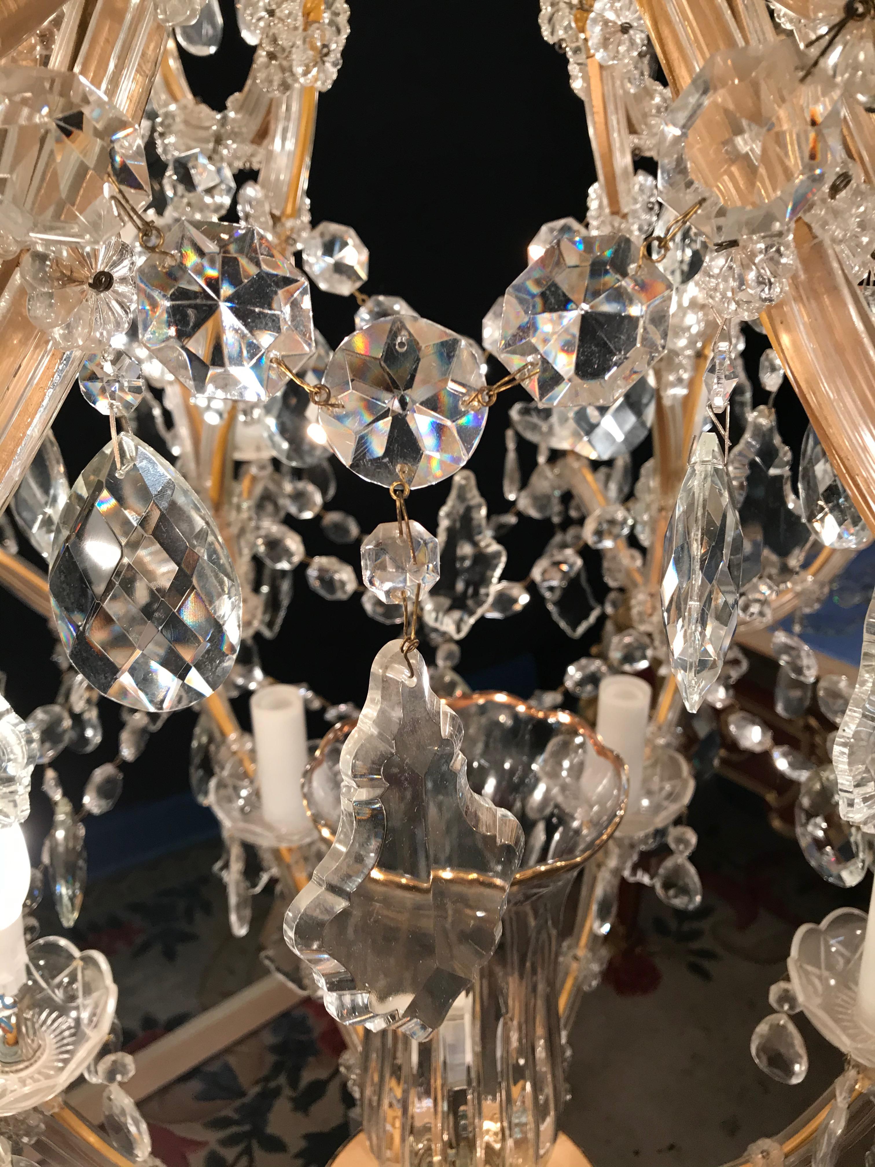 Lustre de palais de style baroque avec 36 bras de bougeoirs en cristal 2