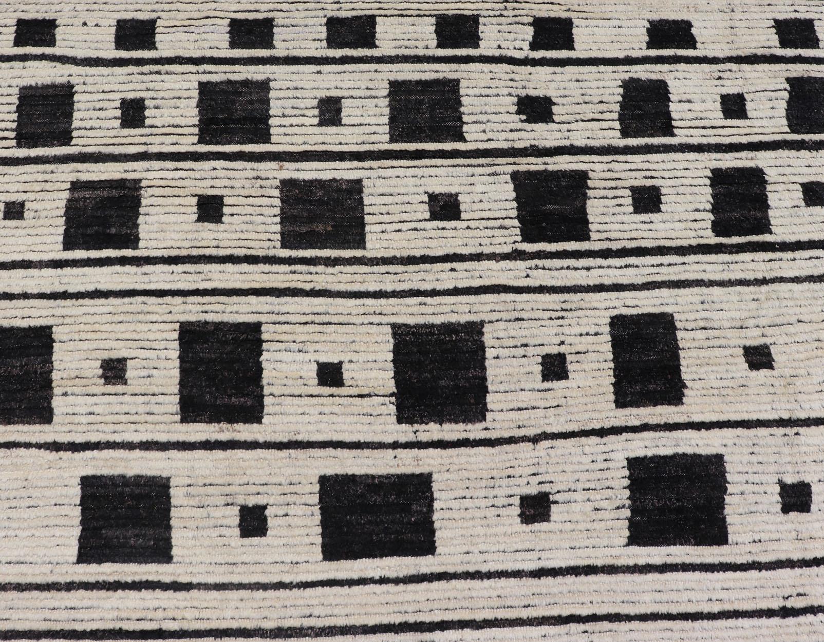 Palace Size Afghan Modern Casual Handgeknüpft in Wolle mit Schwarz und Weiß im Angebot 1
