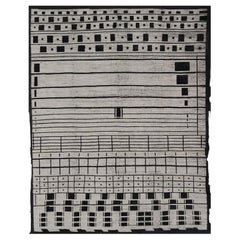 Palace Size Afghan Modern Casual Hand-Knotted in Wool With Black and White