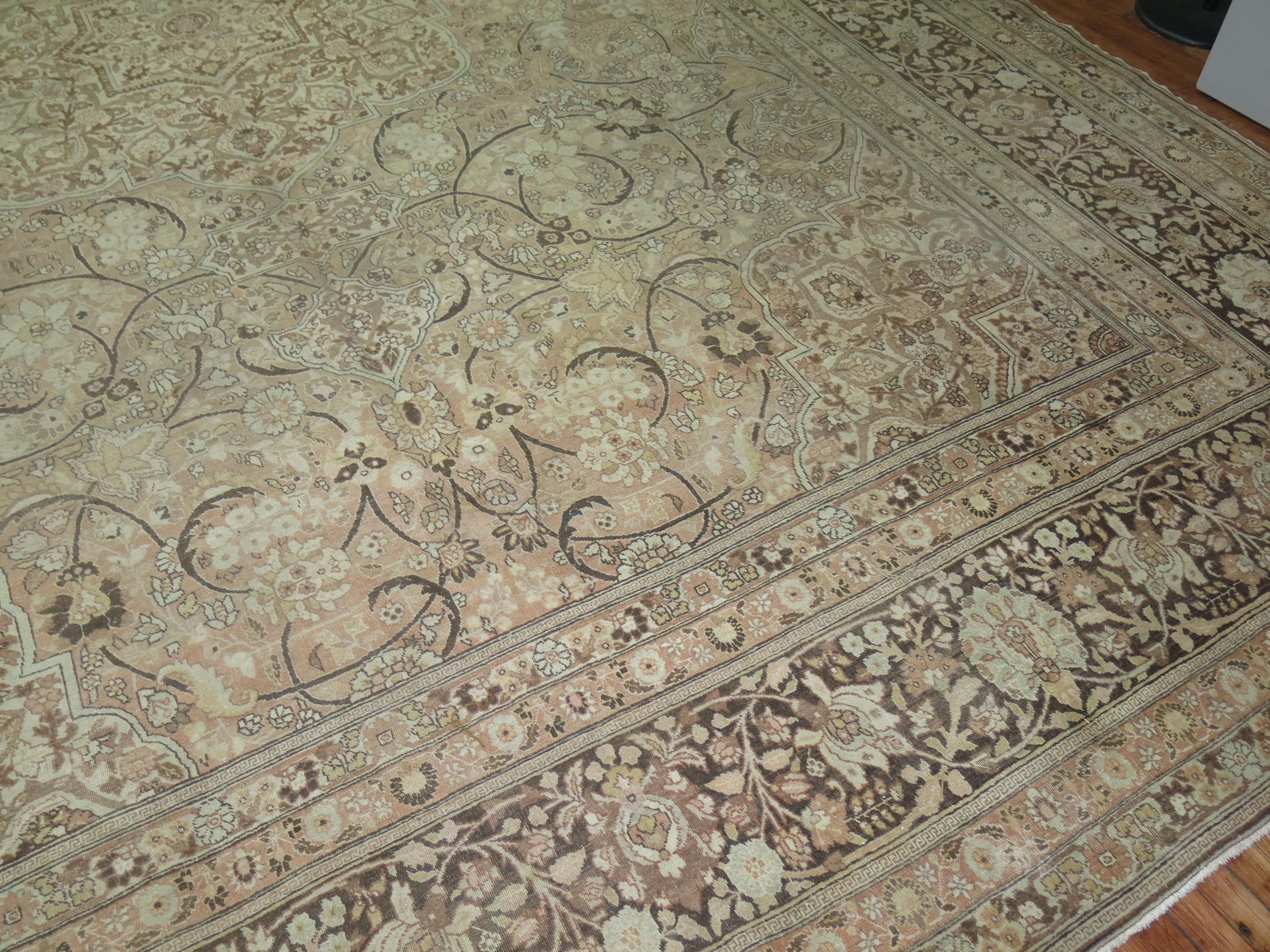 Elegant Palace Size Antique Persian Tabriz For Sale 7