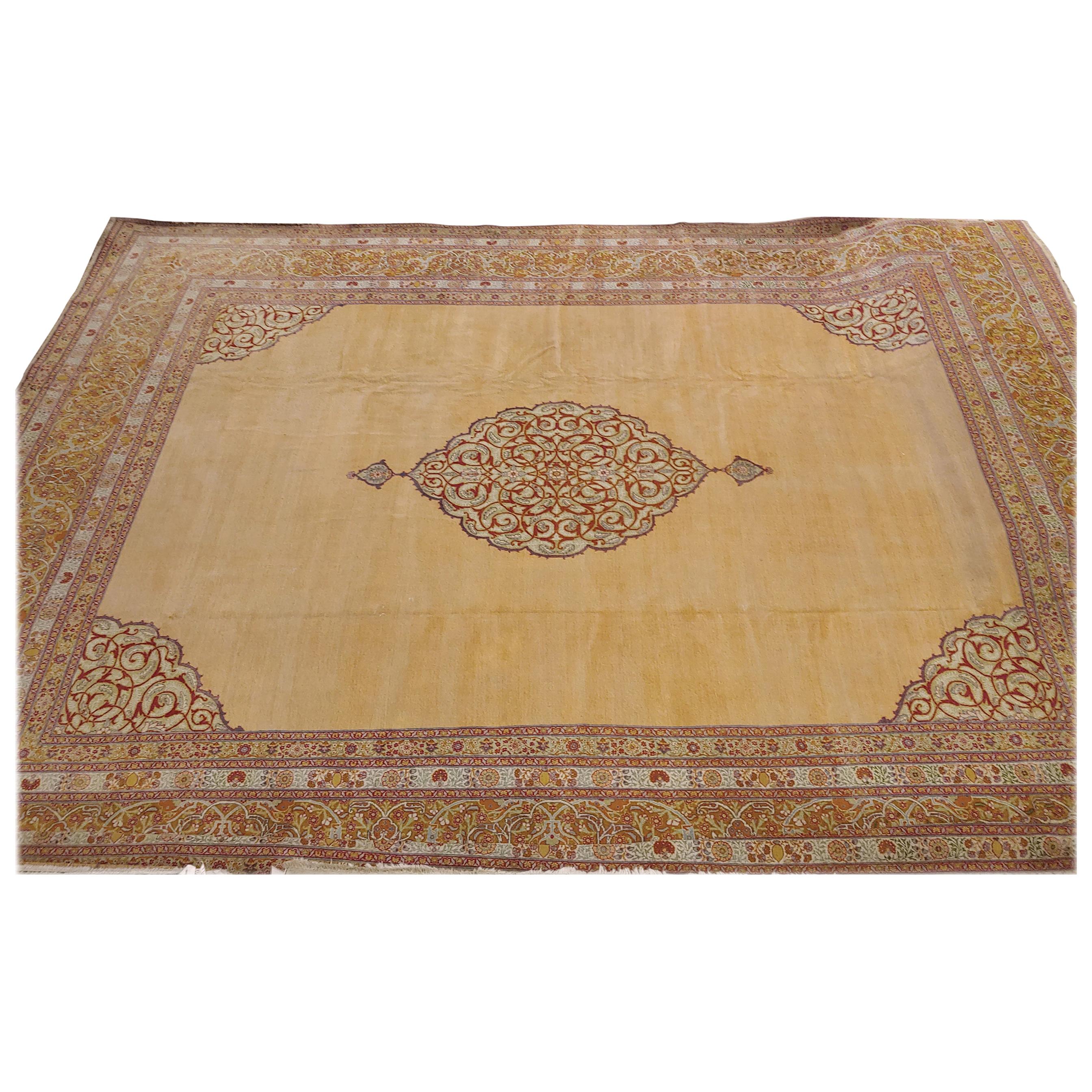 Palace Size Antique Turkish Sivas, Medallion Soft Gold Field Wool, 1915 For Sale