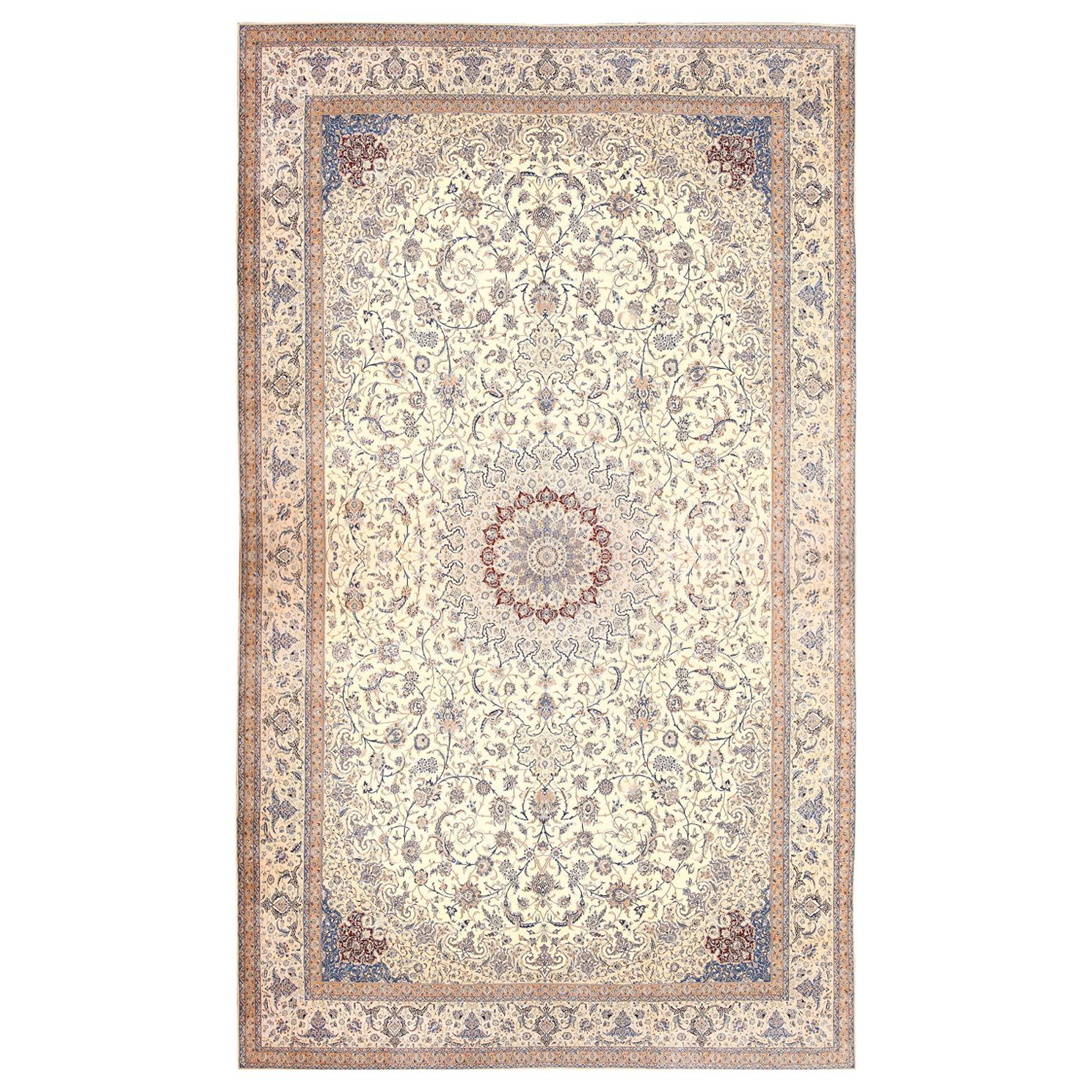 Palace Size Fine Silk and Wool Persian Nain Carpet. Size: 20 ft 6 in x 35 ft