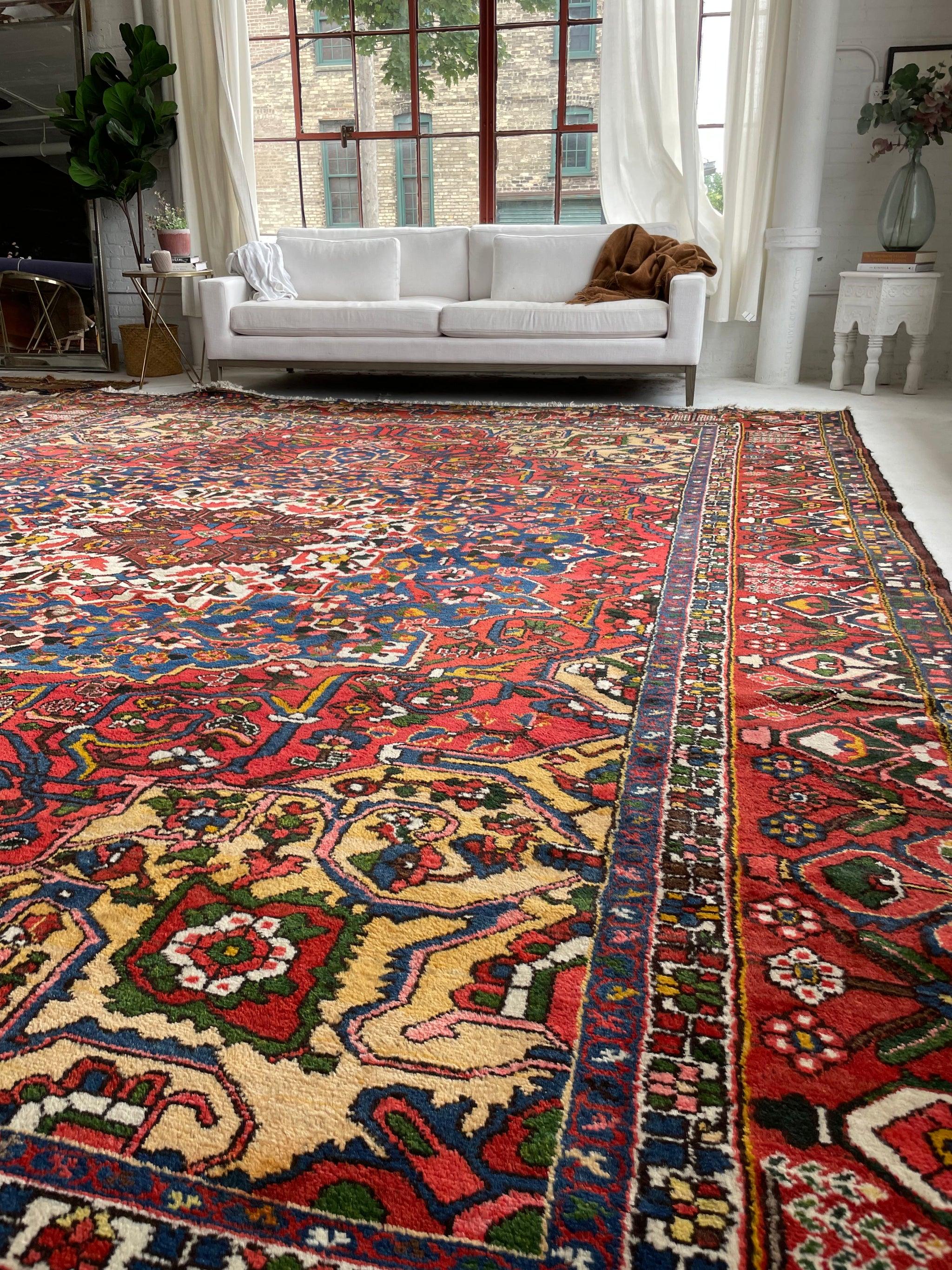 Palace Size Vintage Rug with Tribal & Old-World Charm, c.1950's For Sale 15