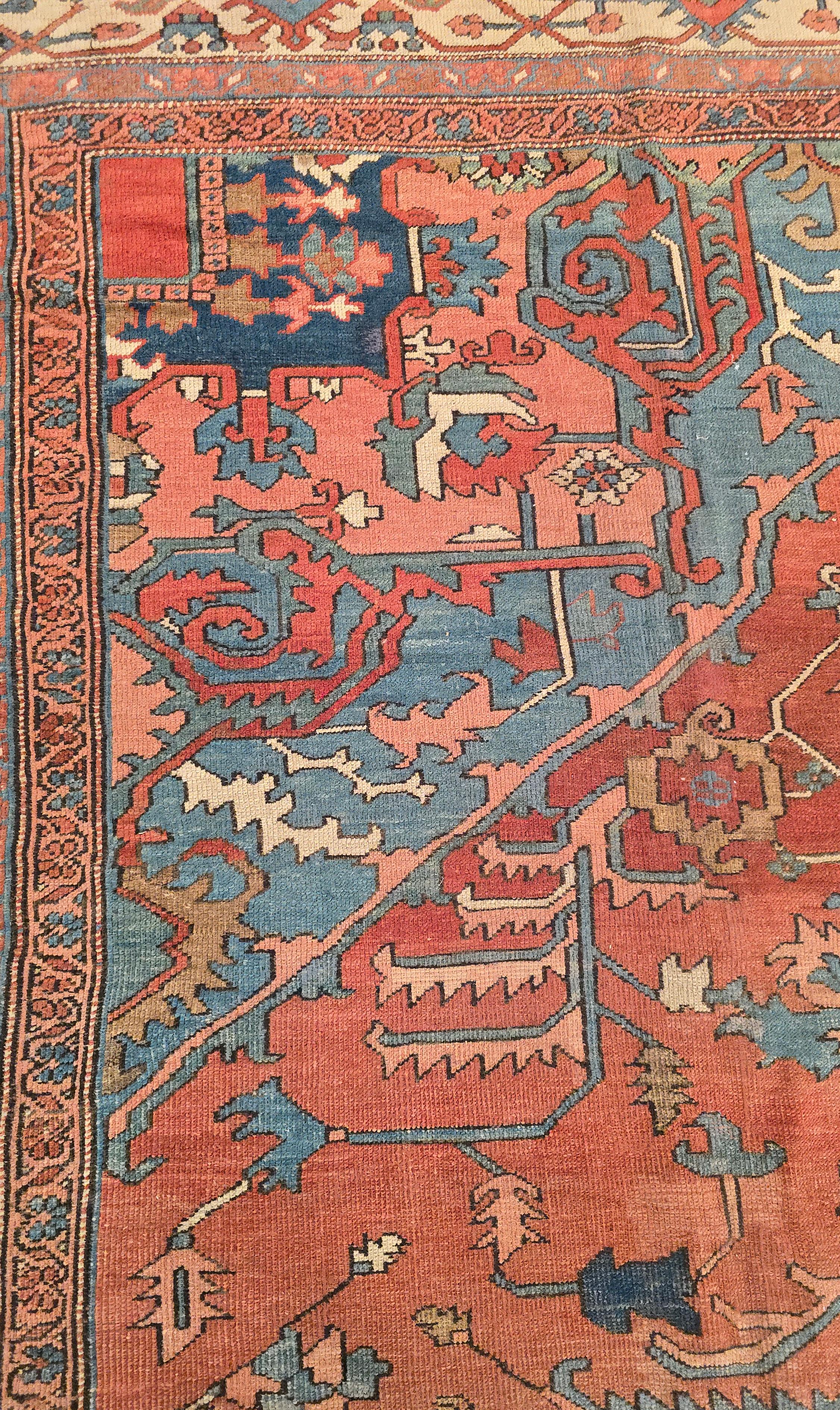 Palace sized 19th Century Persian Serapi 12x18 en venta 4