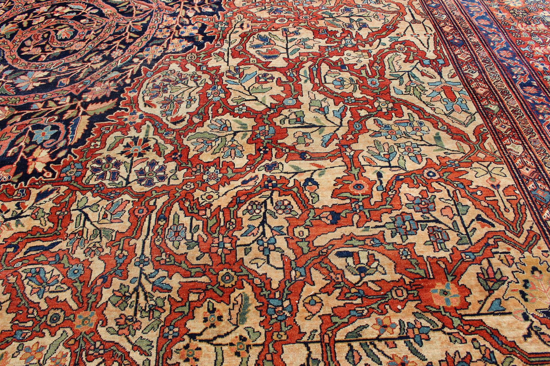 Palace-Sized  Extremely Finely Woven Antique Sarouk-Farahan Persian Rug  For Sale 2