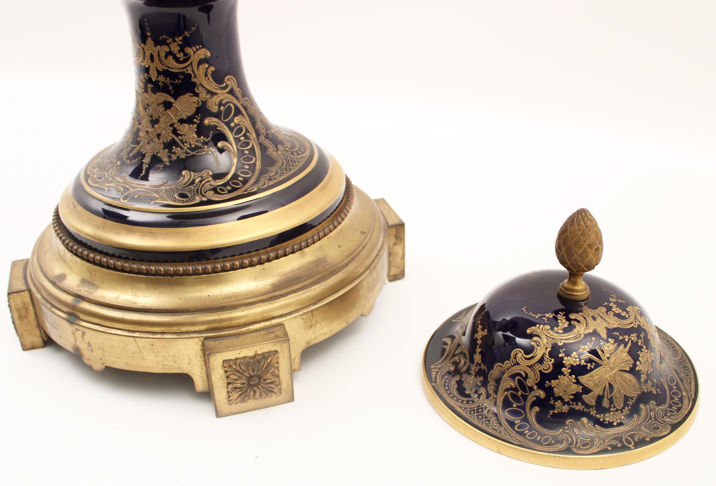Palacial 19th Century Signed Sevres Vase For Sale 1