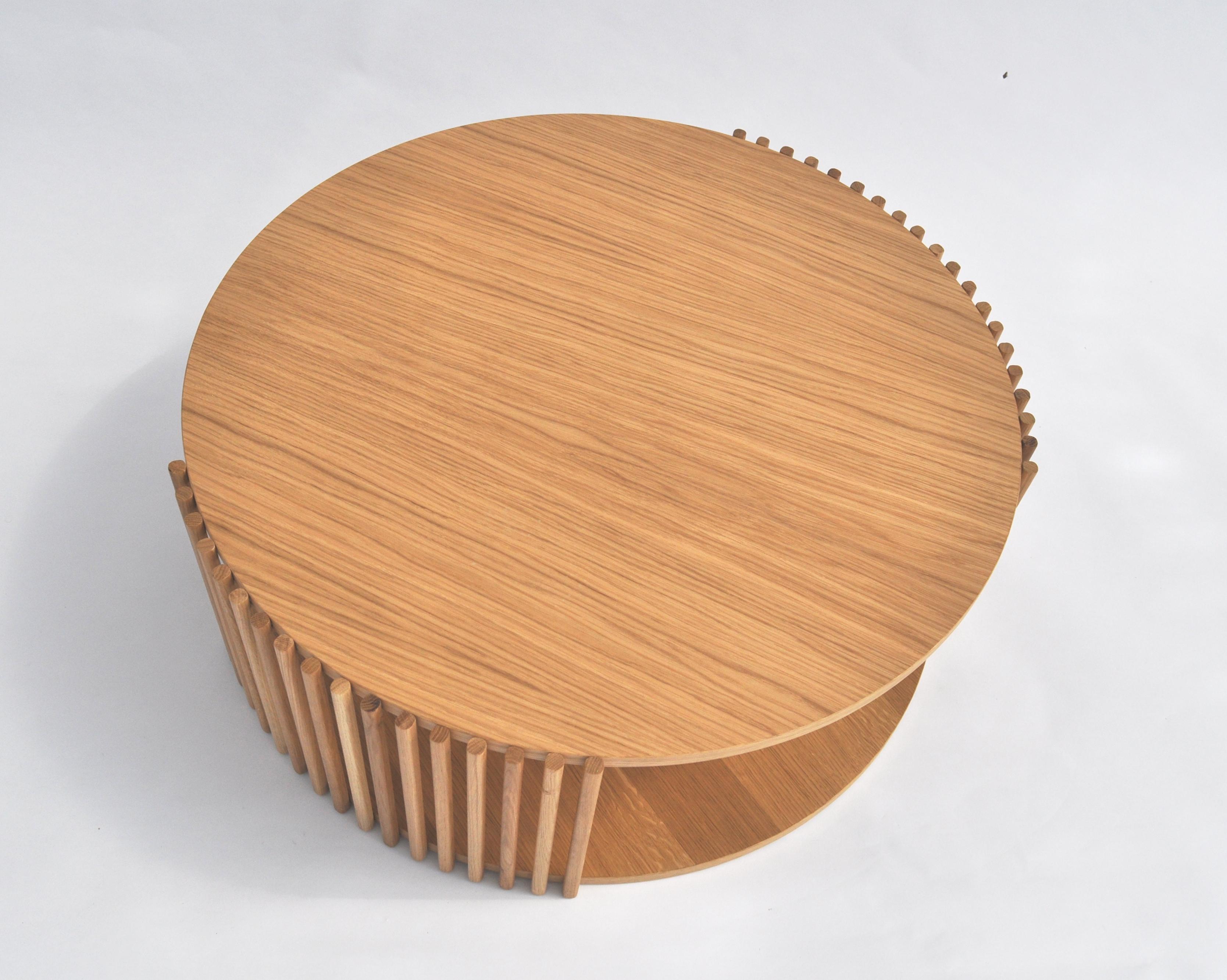 Central table, coffee table in oak wood -  by Debonademeo for Medulum In New Condition For Sale In Meolo, Venezia