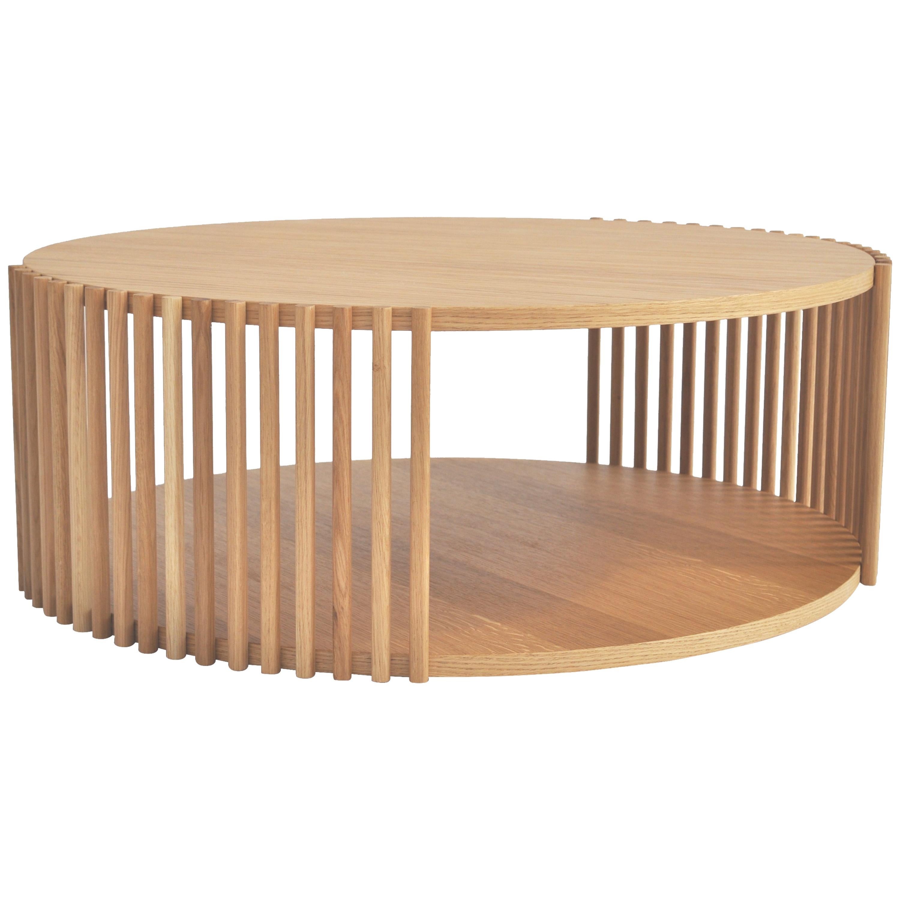 Central table, coffee table in oak wood -  by Debonademeo for Medulum For Sale