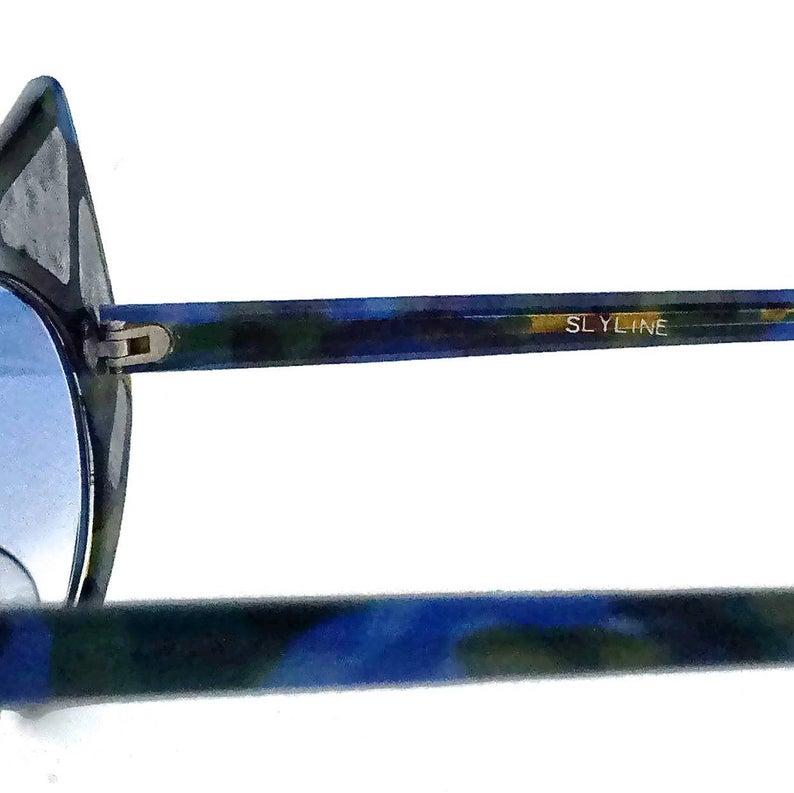 PALAIS ROYAL PARIS Camouflage Mother of Pearl Effect Blue Gradient Sunglasses For Sale 2