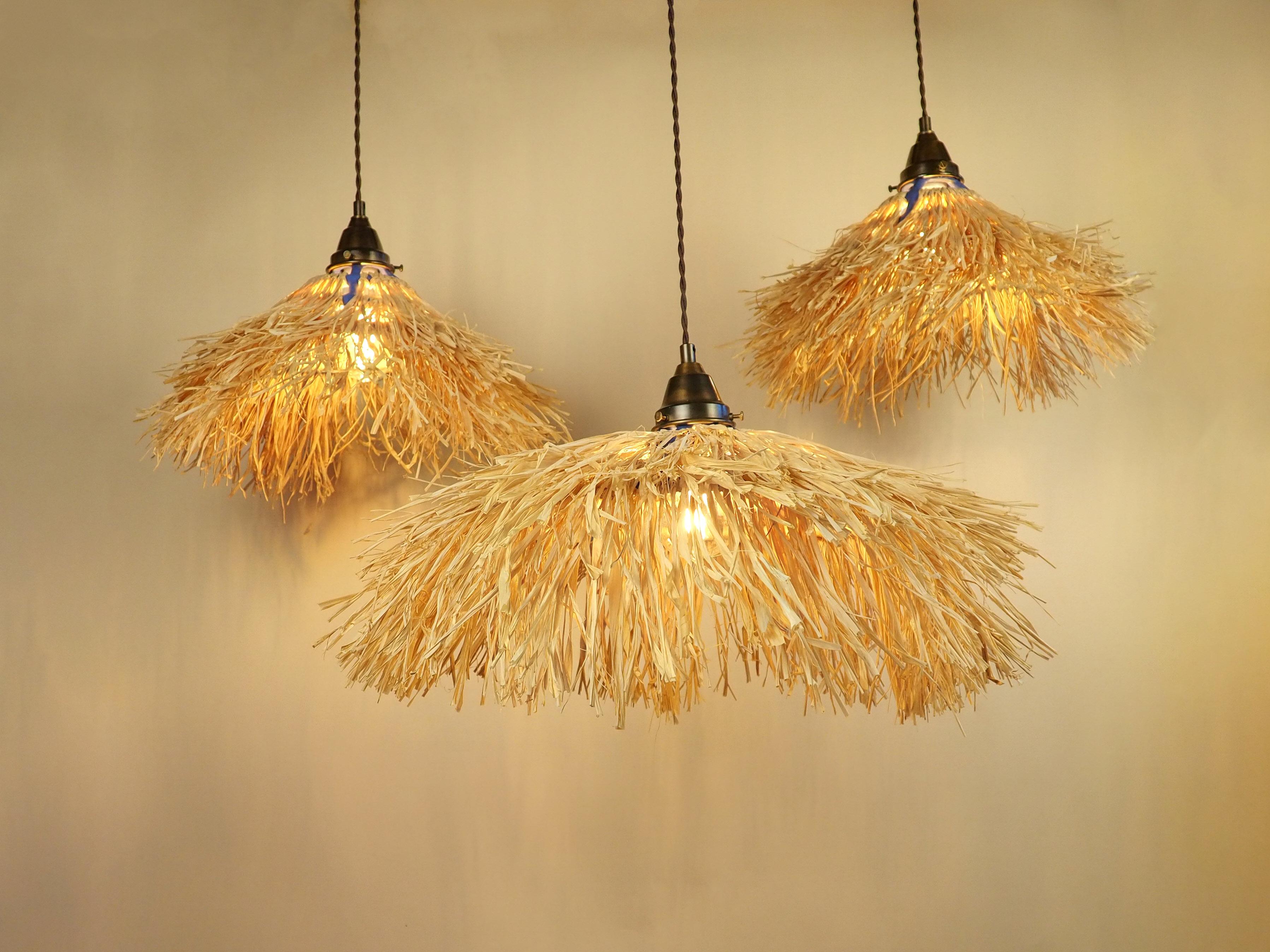 Palapa-Pendelleuchte von Nani Goods,  Raffia-Keramik-Anhänger 2