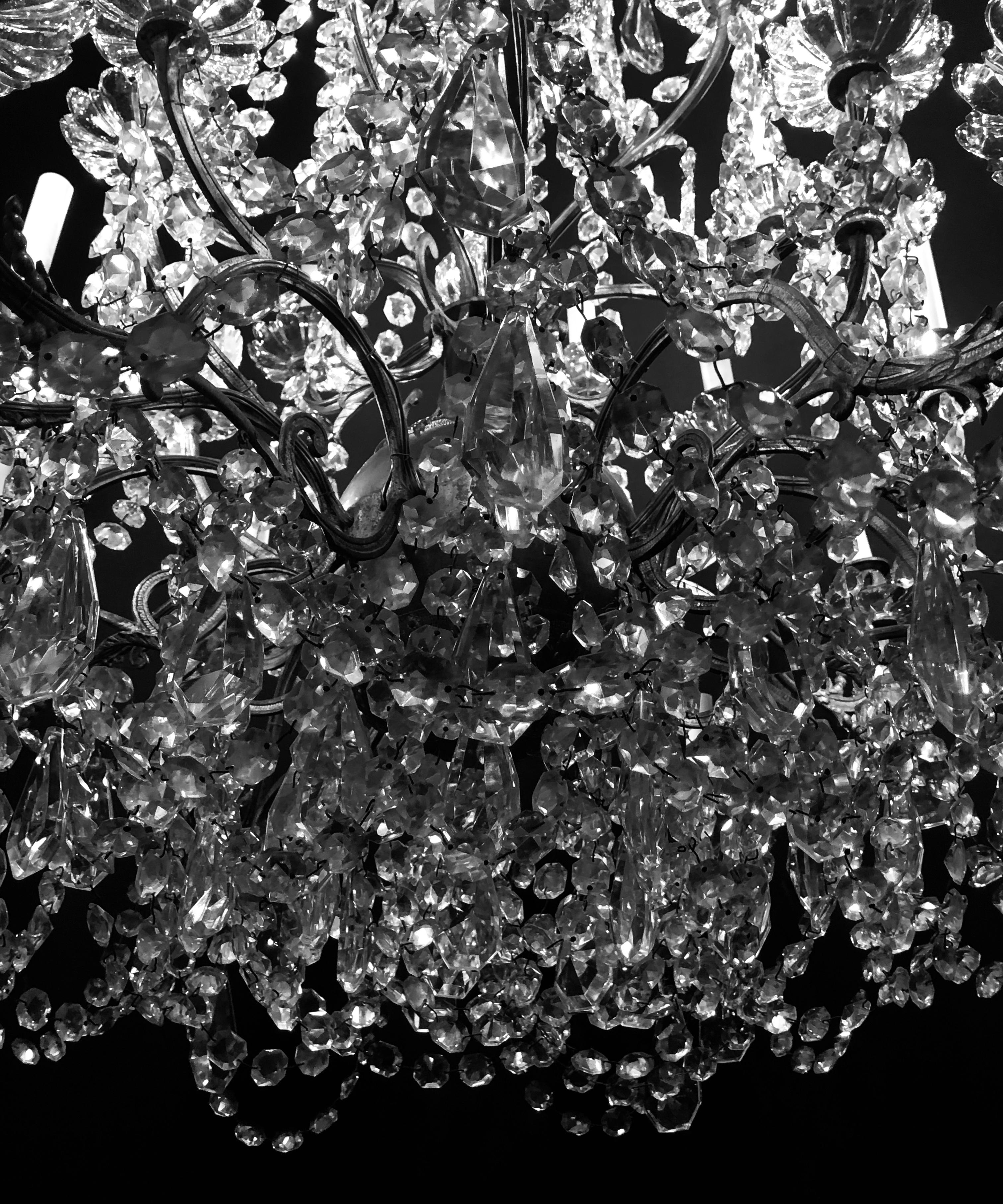 Palatial 19th-20th Century Thirty-Light Crystal and Brass Column Form Chandelier For Sale 8