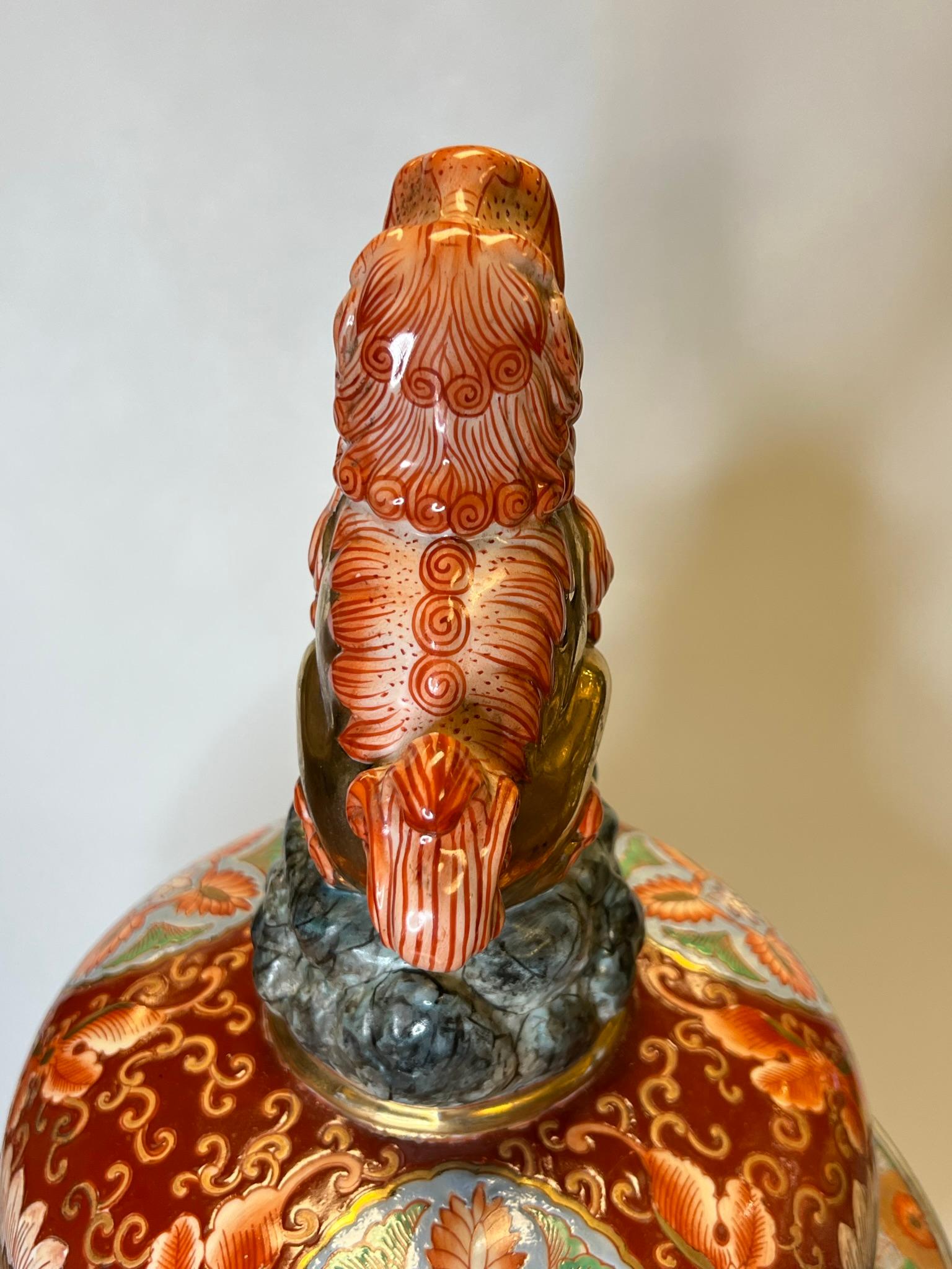 Palatial 19th Century Chinese Qianlong Porcelain Vase with Cover and Pedestal In Good Condition For Sale In New York, NY
