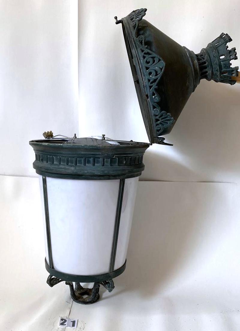 Antique Lantern French Palatial (#21 Pairs w/#22) 29 Avail. Buy 2+ Shipping FREE In Good Condition For Sale In Brenham, TX